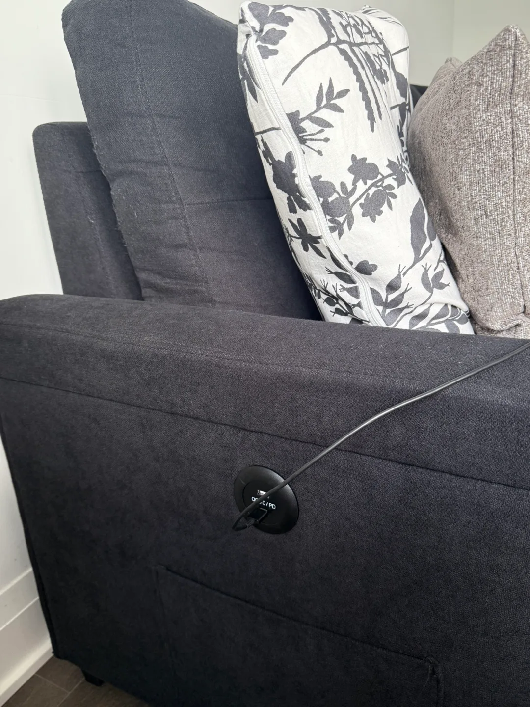 Sectional Sofabed with USB Charging and storage space image indicator(8)