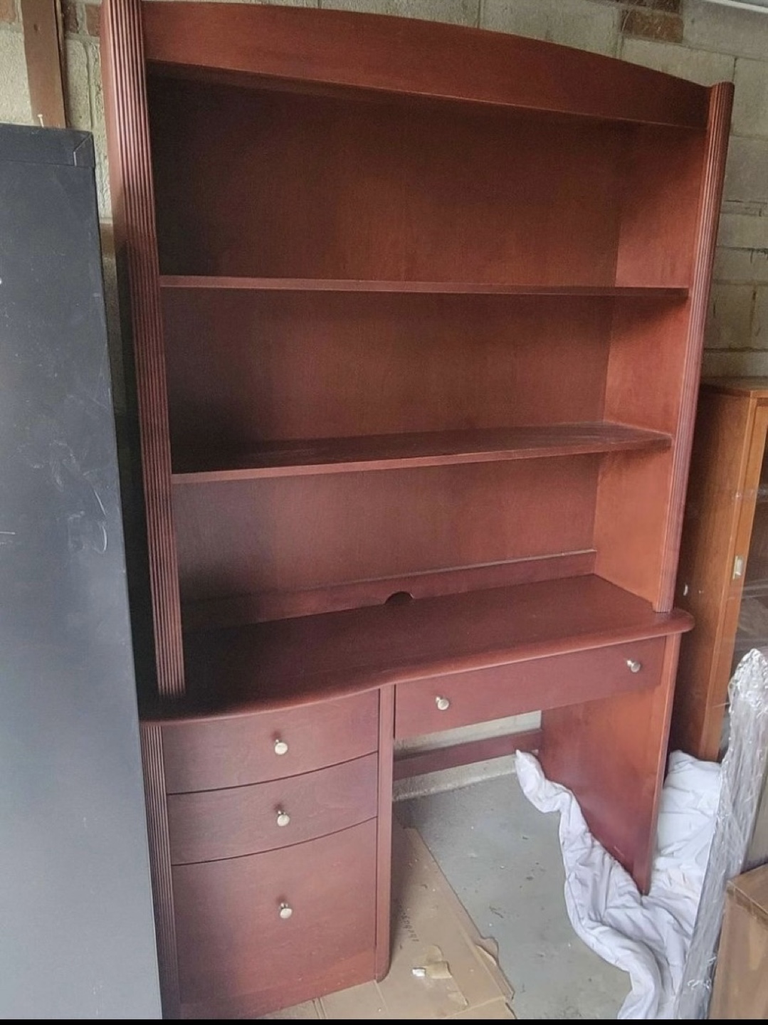 Desk with Hutch