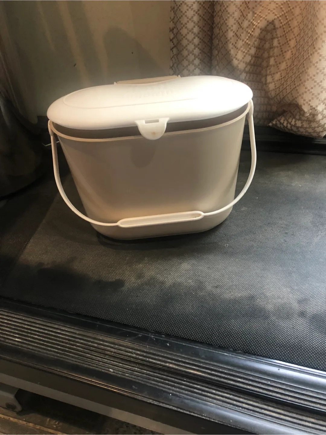 Compost garbage bin thumbnail