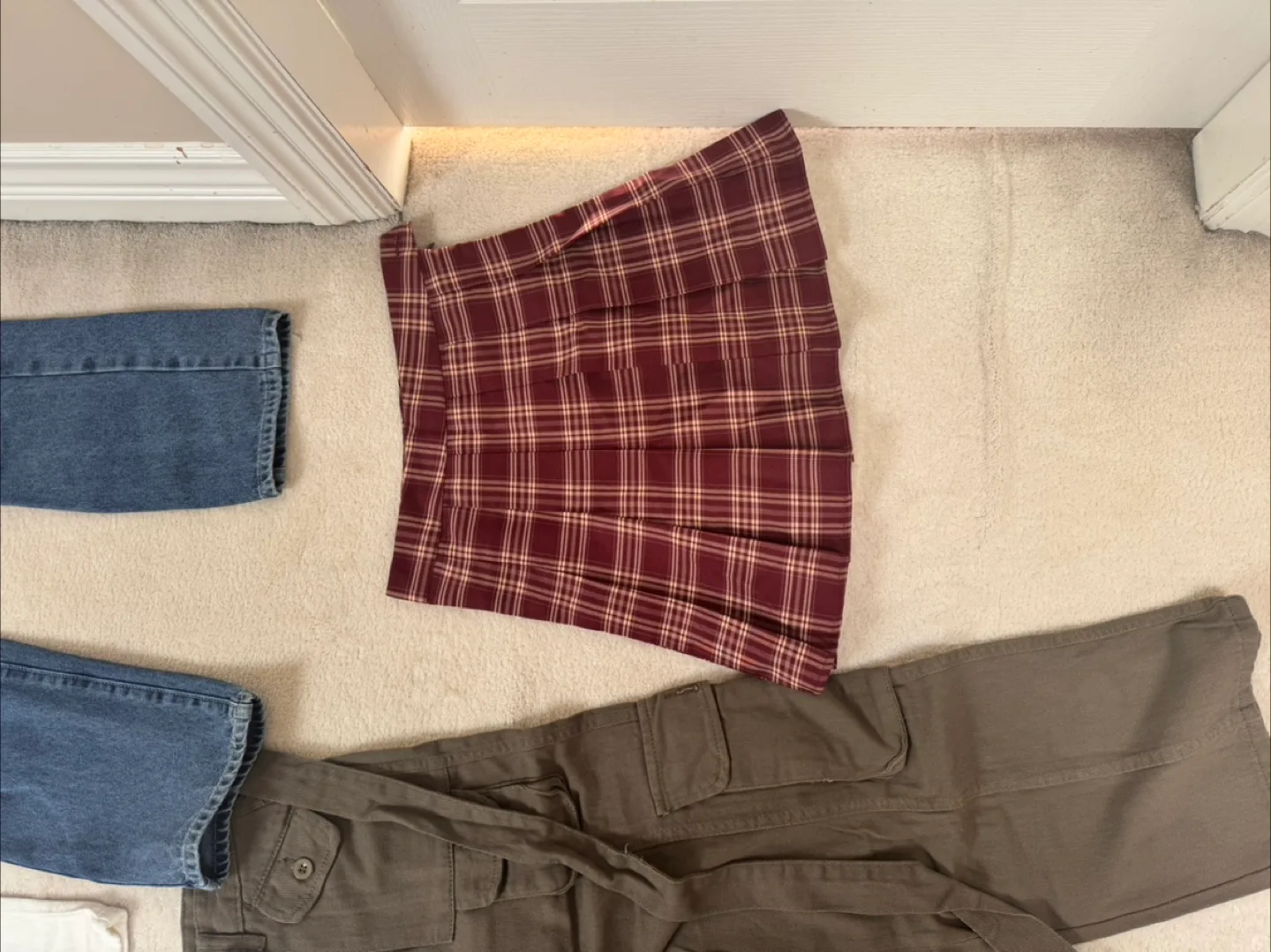 Huge Lot of Clothing Bundle women’s size small xsmall image indicator(3)