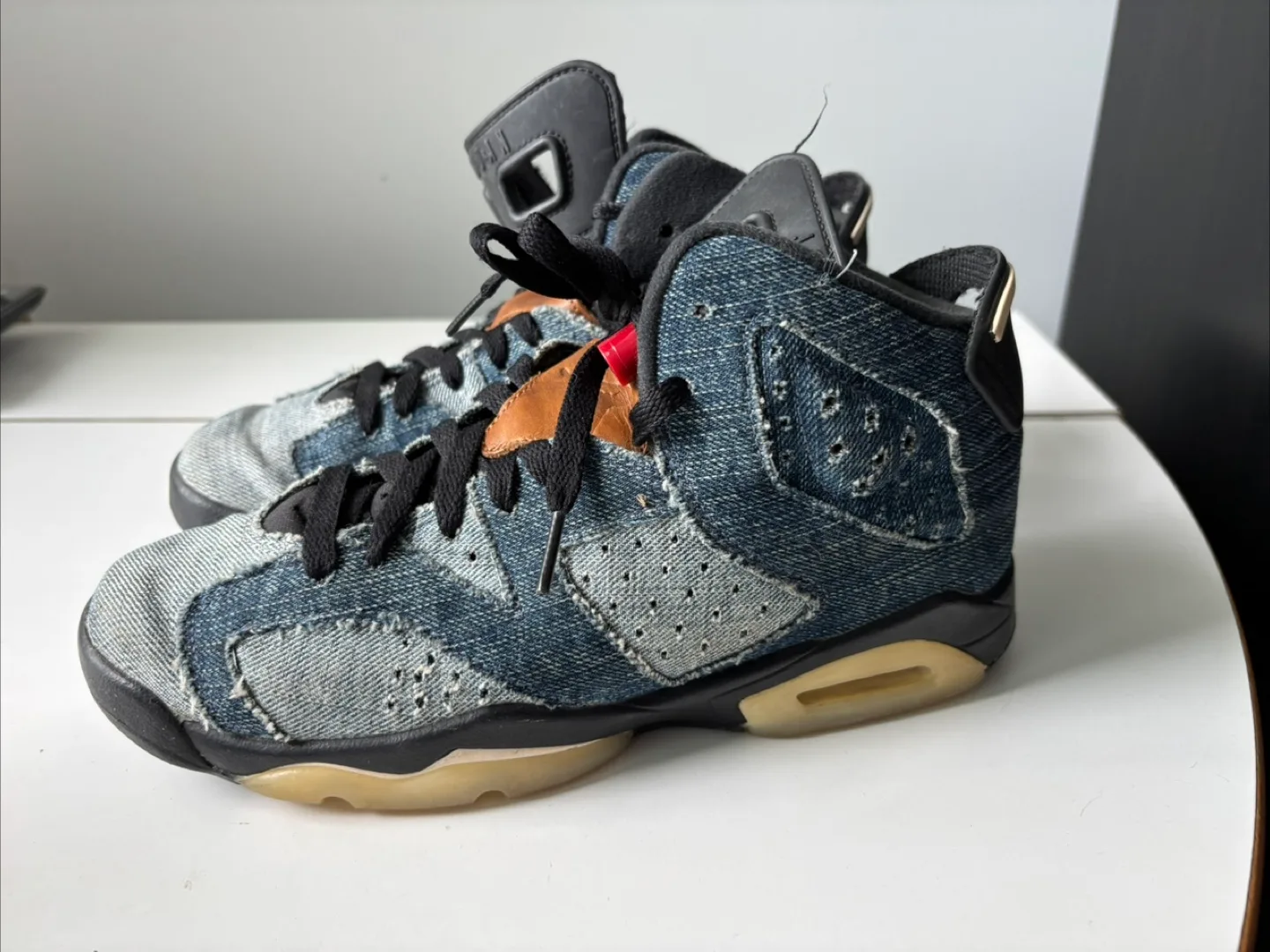 Air Jordan 6 Denim Sneakers thumbnail