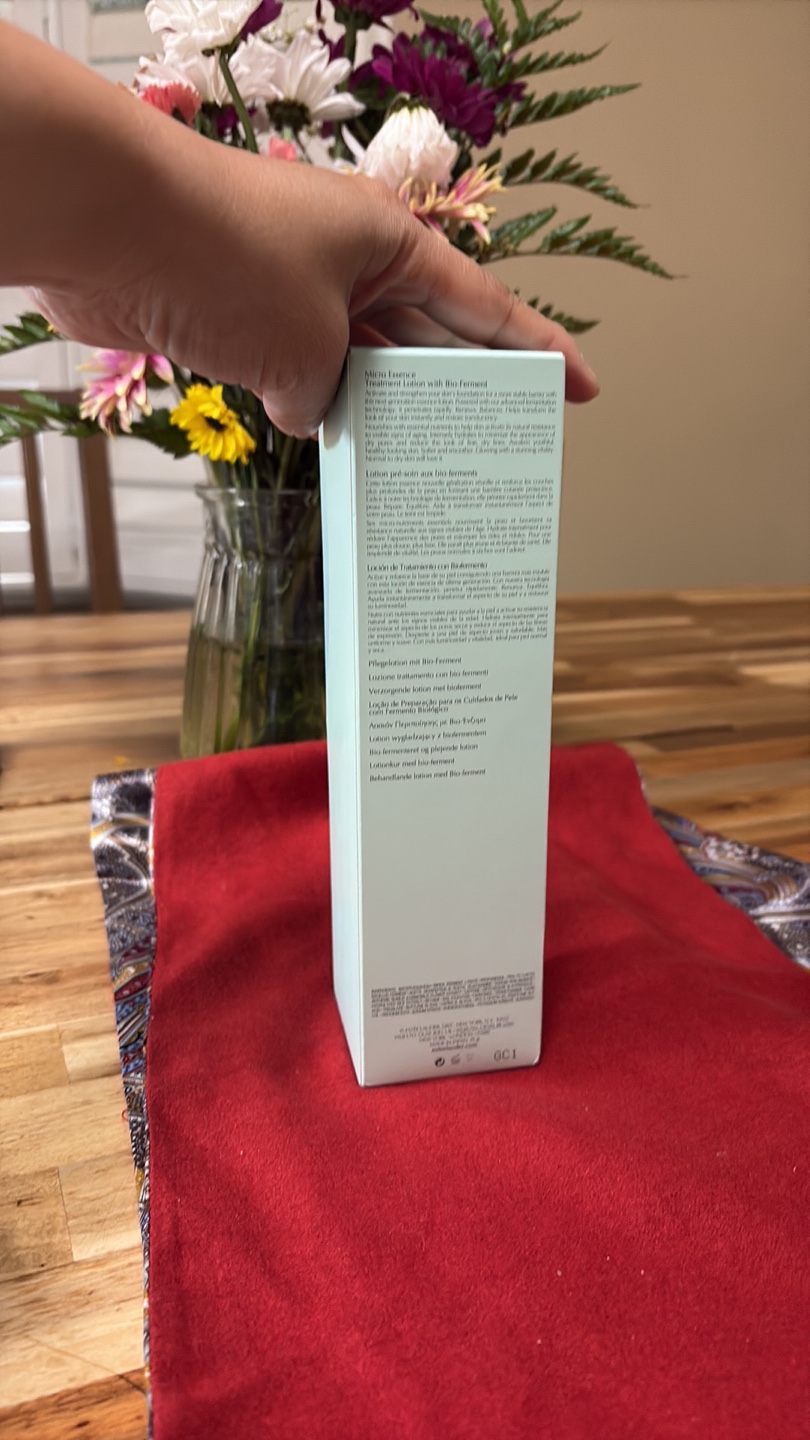 Estée Lauder Micro Essence Treatment Lotion - photo 2