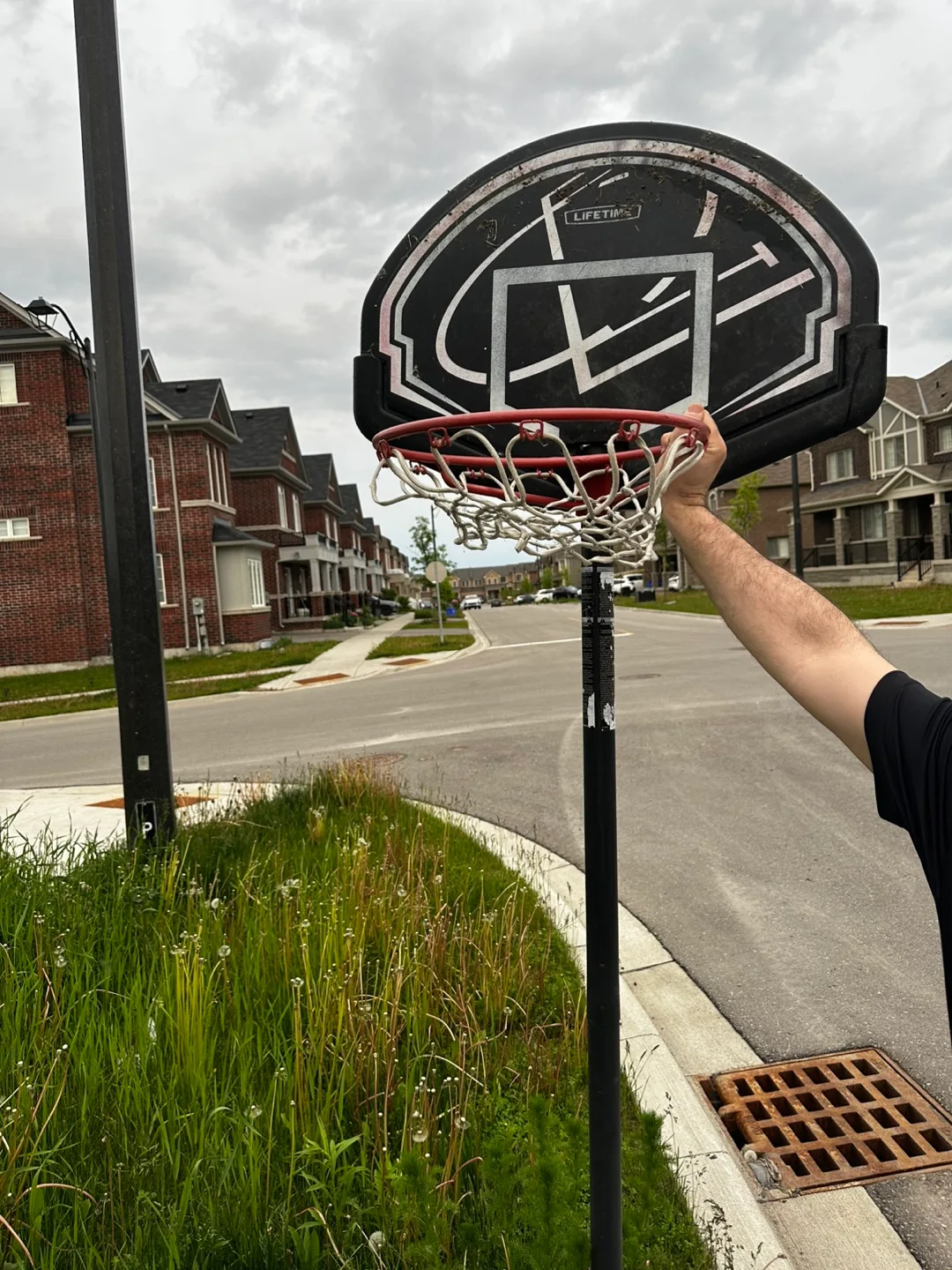 Free Outdoor Basketball Net thumbnail