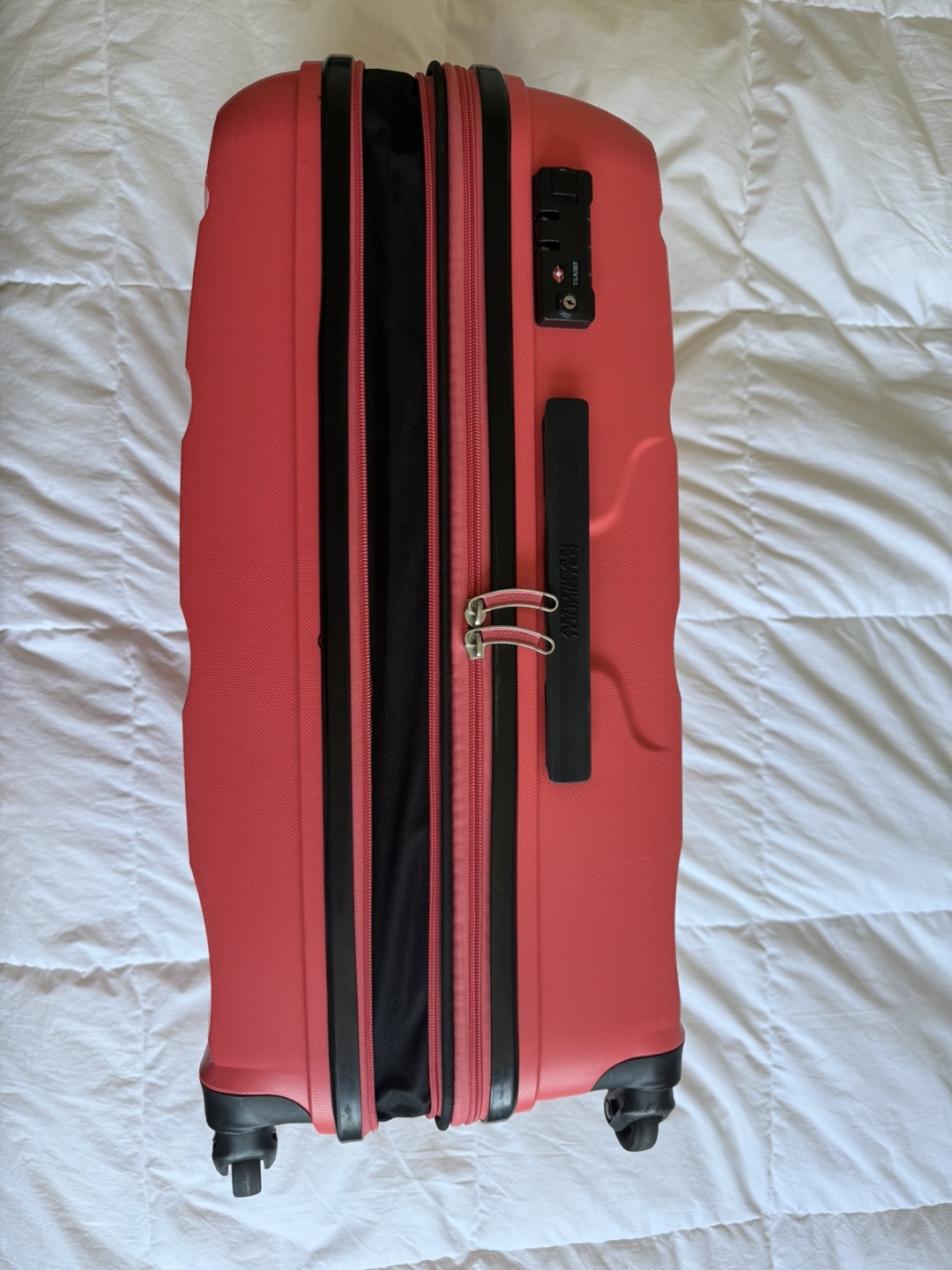 Coral Rolling Suitcase - photo 4