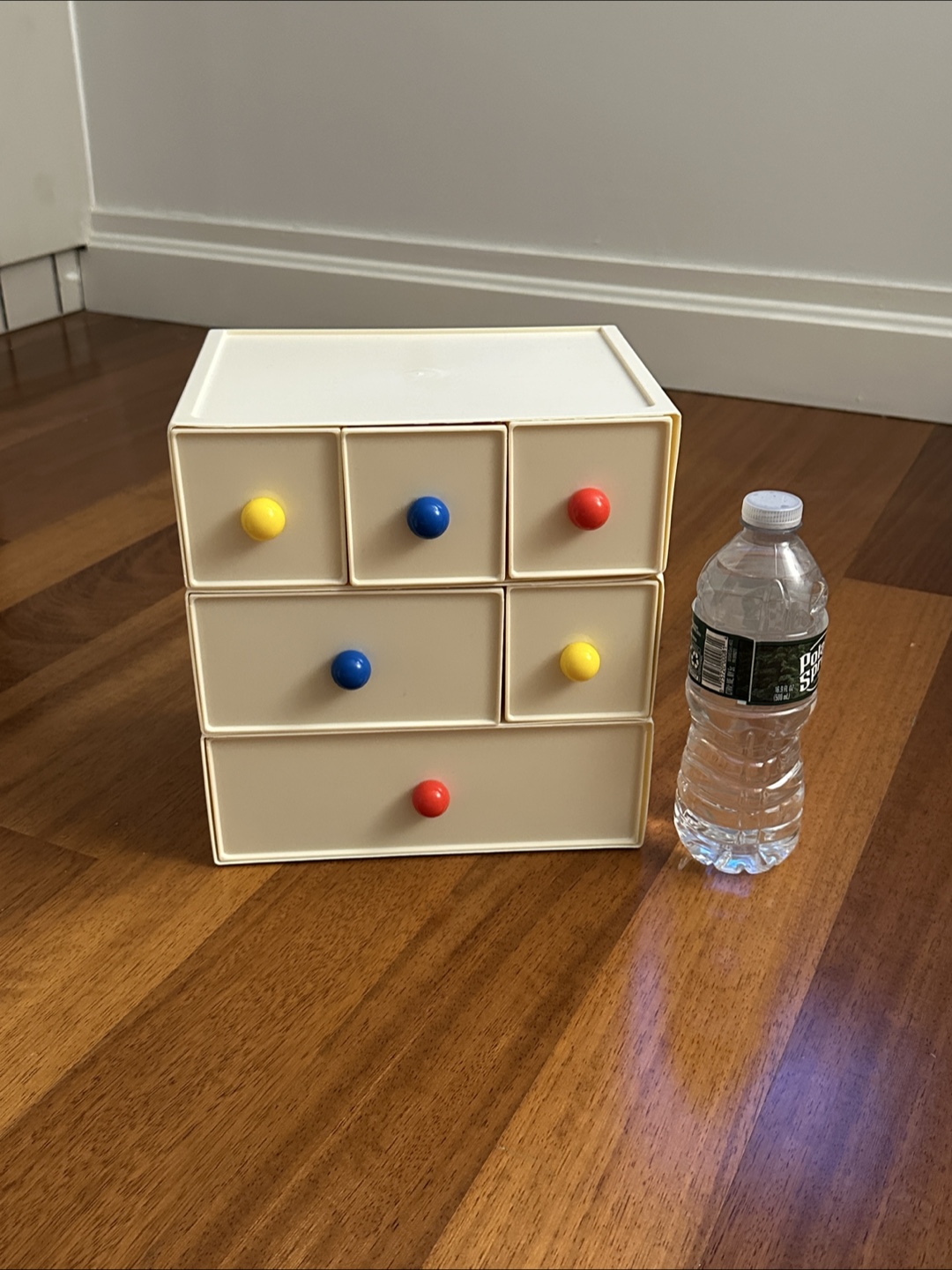 (moving sale) cute small drawer