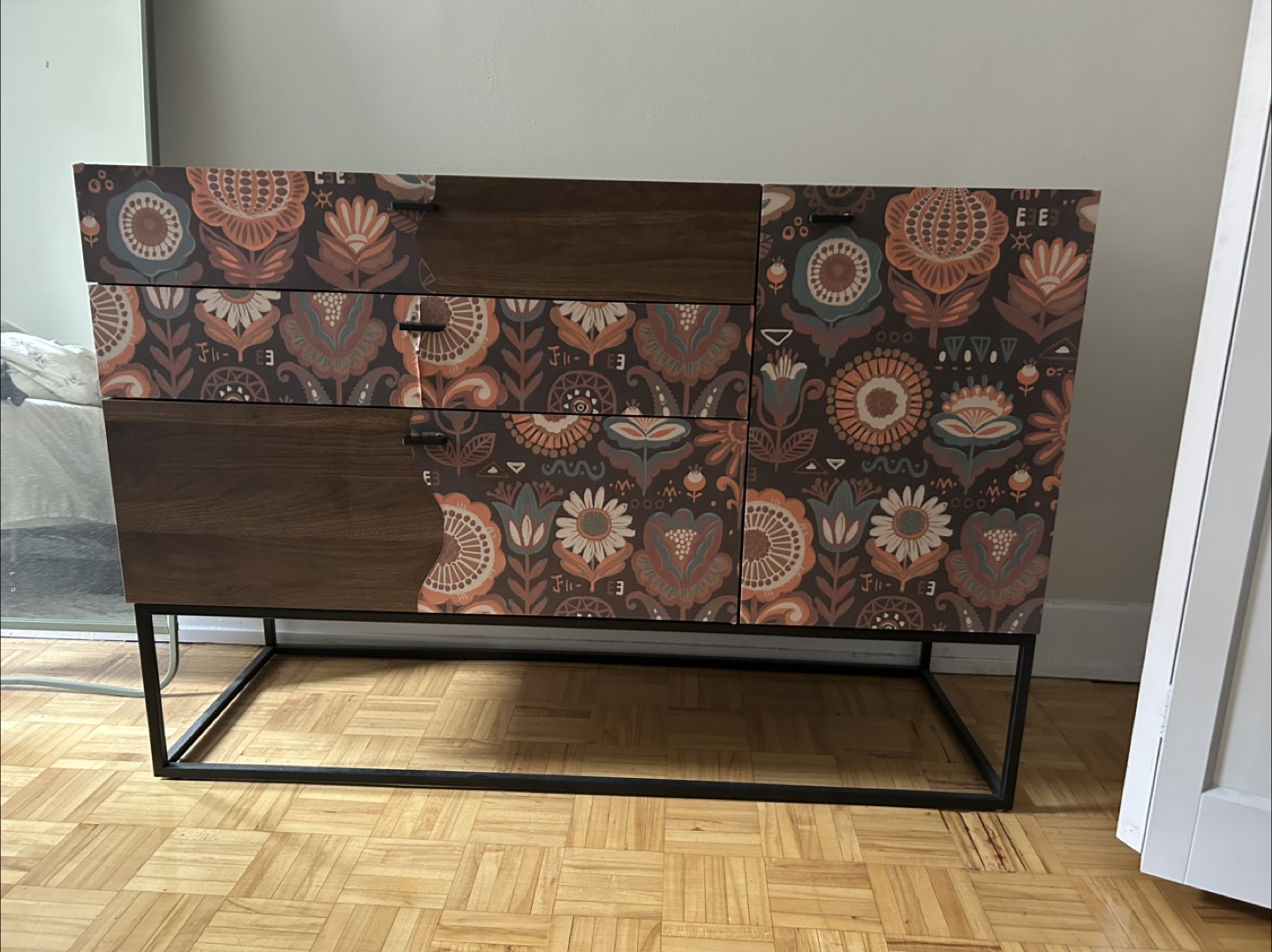 Structube Conrad Dresser (Sideboard)