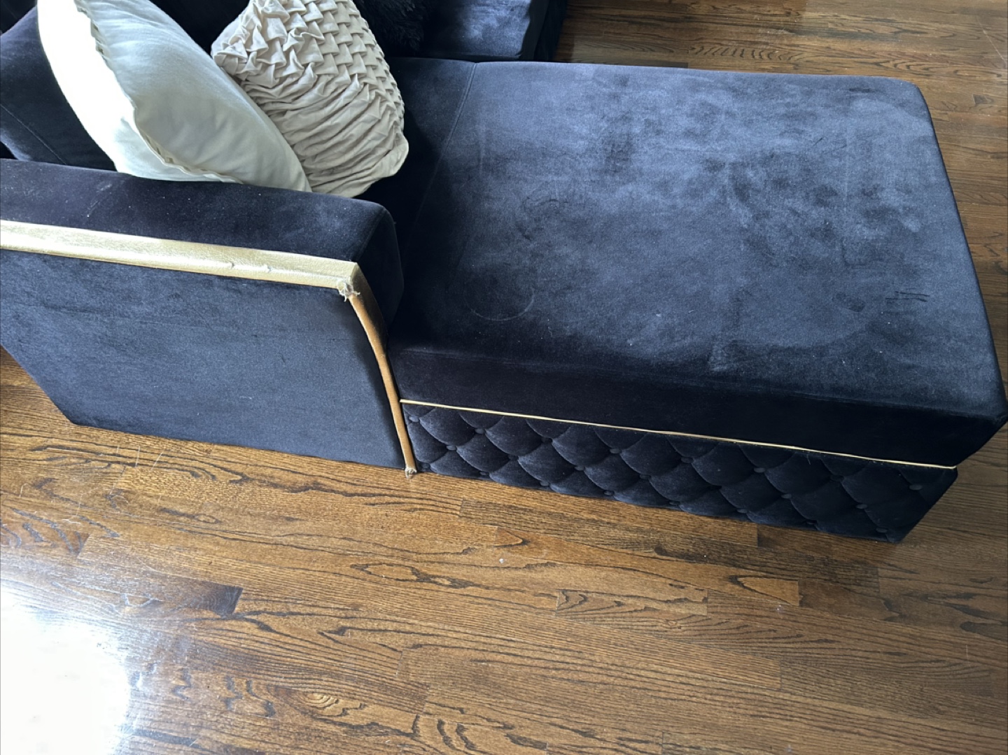 Sectional - photo 2