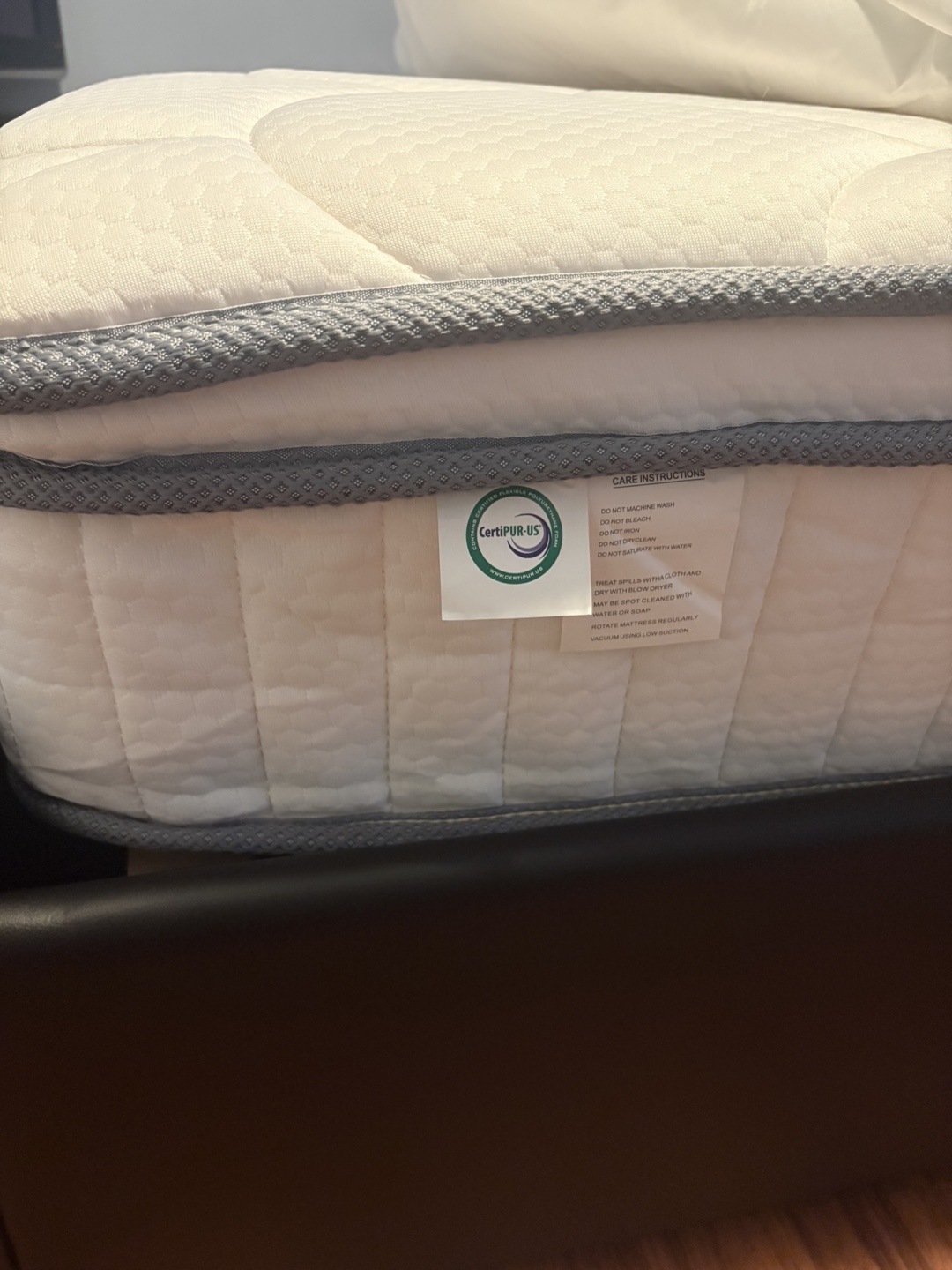 Queen Size Bed with Mattress and USB Ports - photo 3