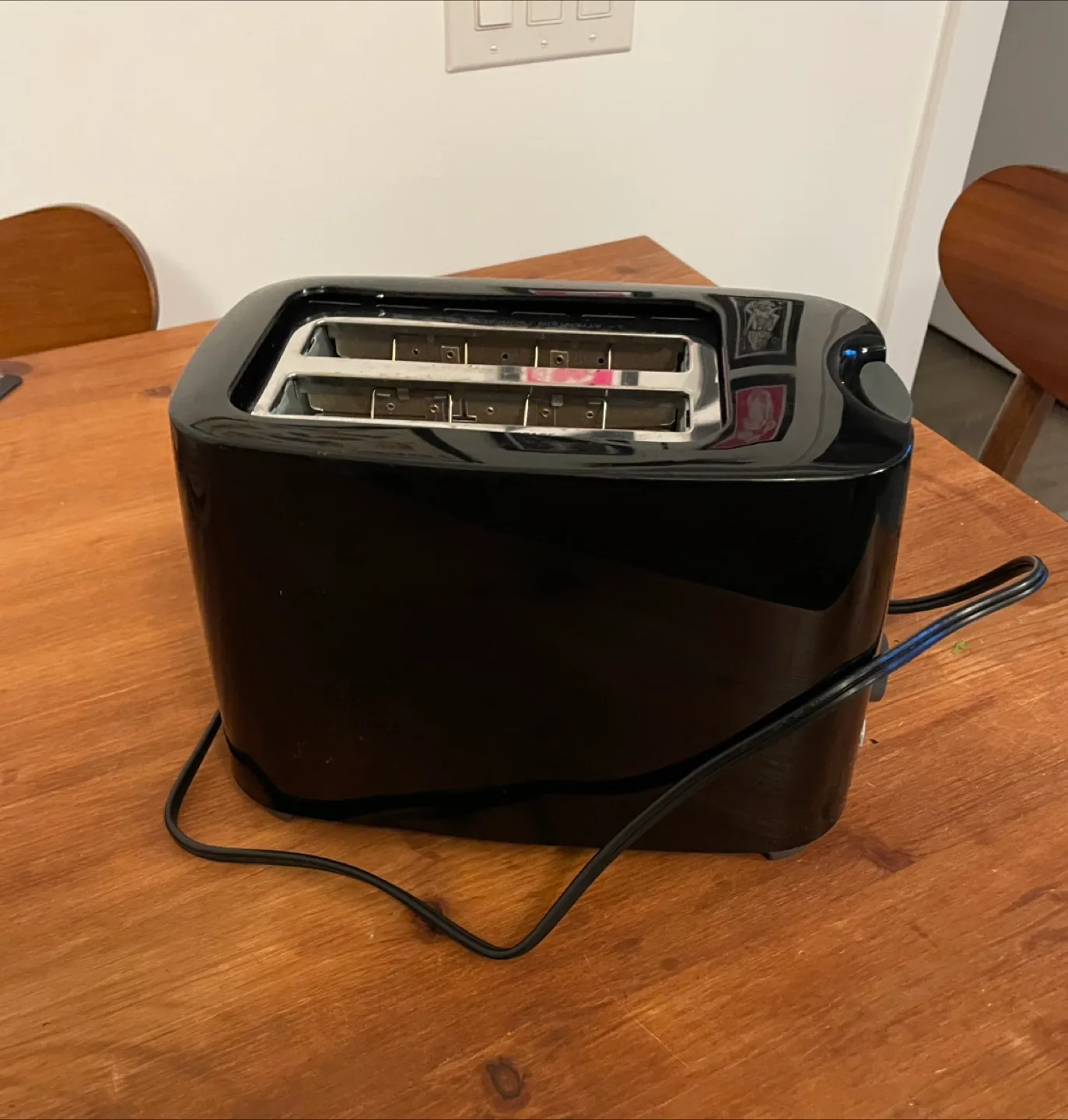 Black 2-Slice Toaster thumbnail