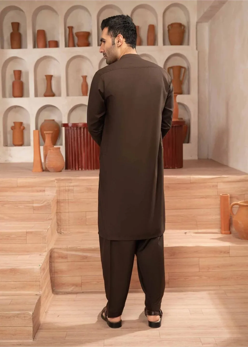 Men’s Brown Kurta and Shalwar Suit image indicator(2)