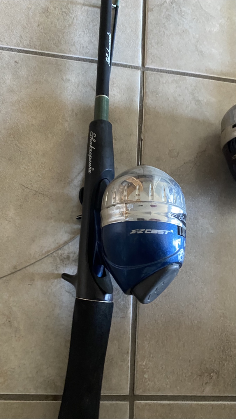 Fishing Rods & Reels - photo 3