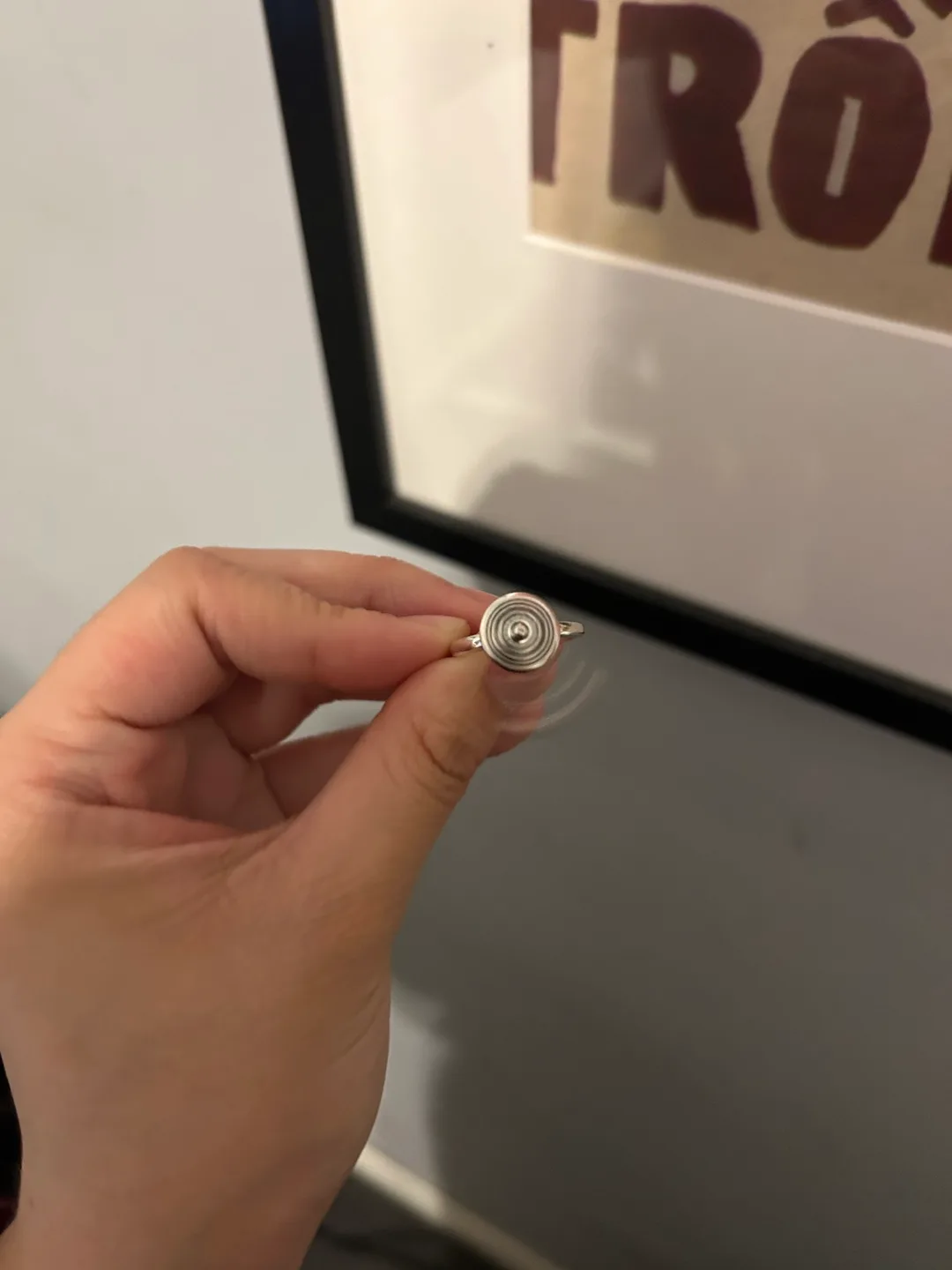 Silver Ring fidget, spinner, anxiety, stress relief ring image indicator(4)