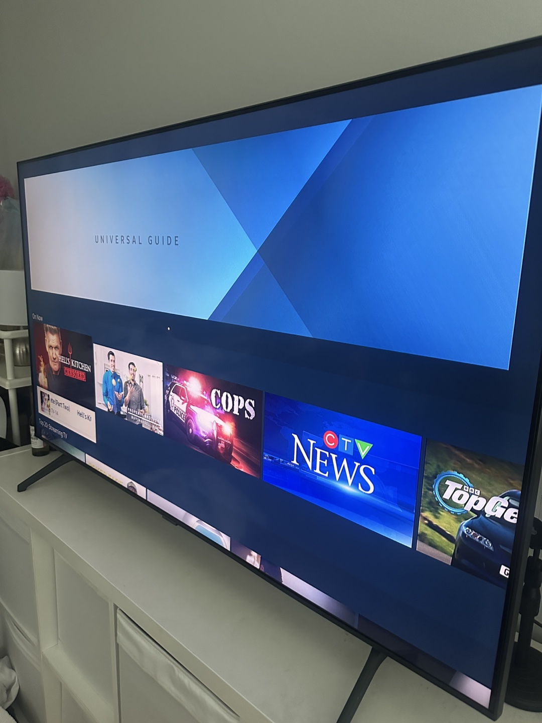 Samsung 50-inch Smart TV - photo 2