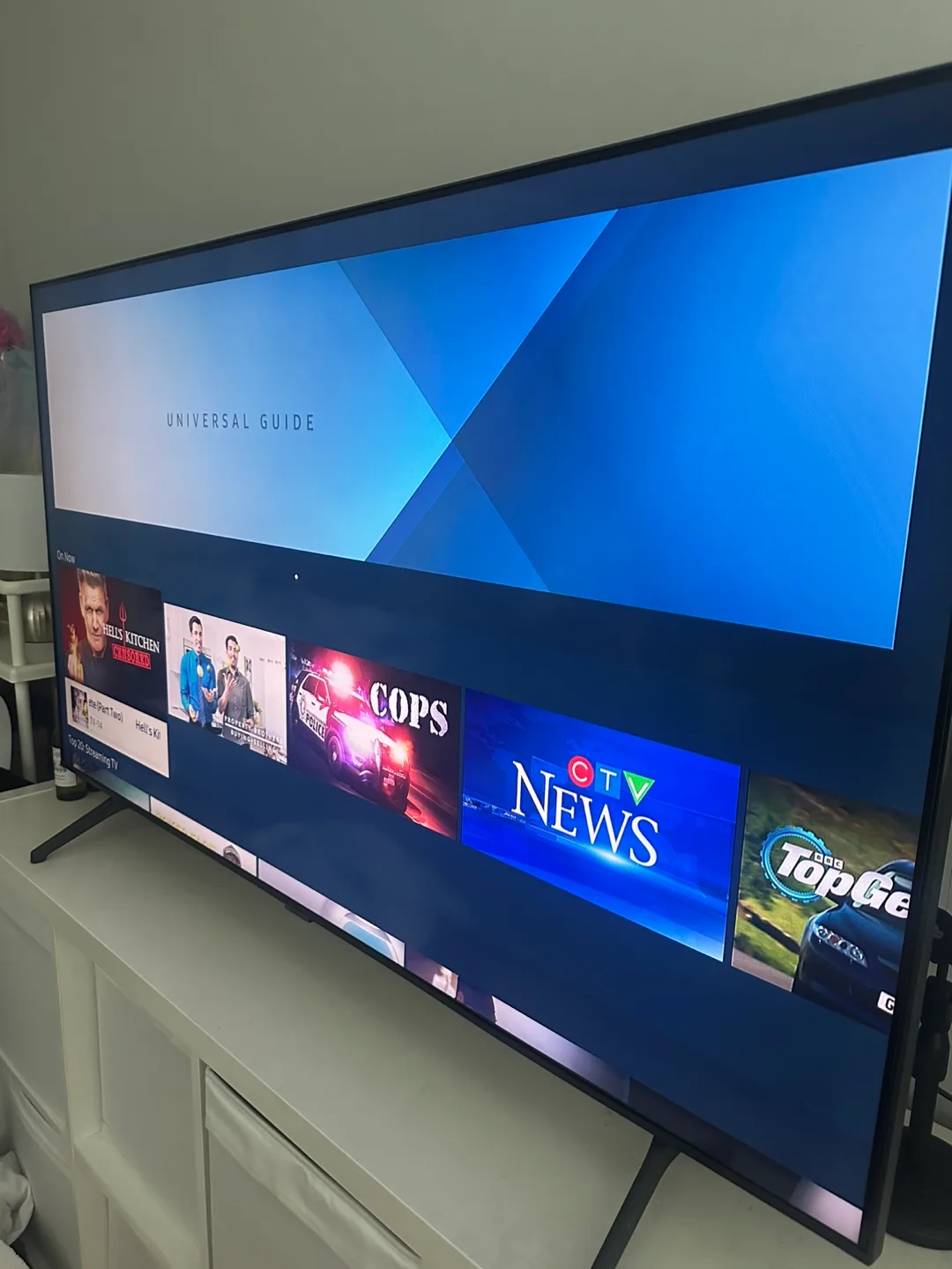 Samsung 50-inch Smart TV image indicator(2)