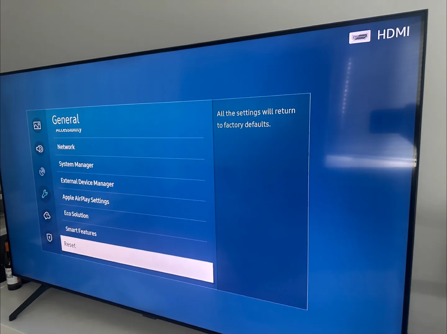 Samsung 50-inch Smart TV image indicator(3)