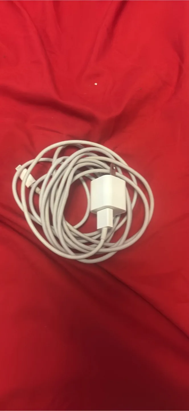 iPhone 11 64gb Purple image indicator(5)