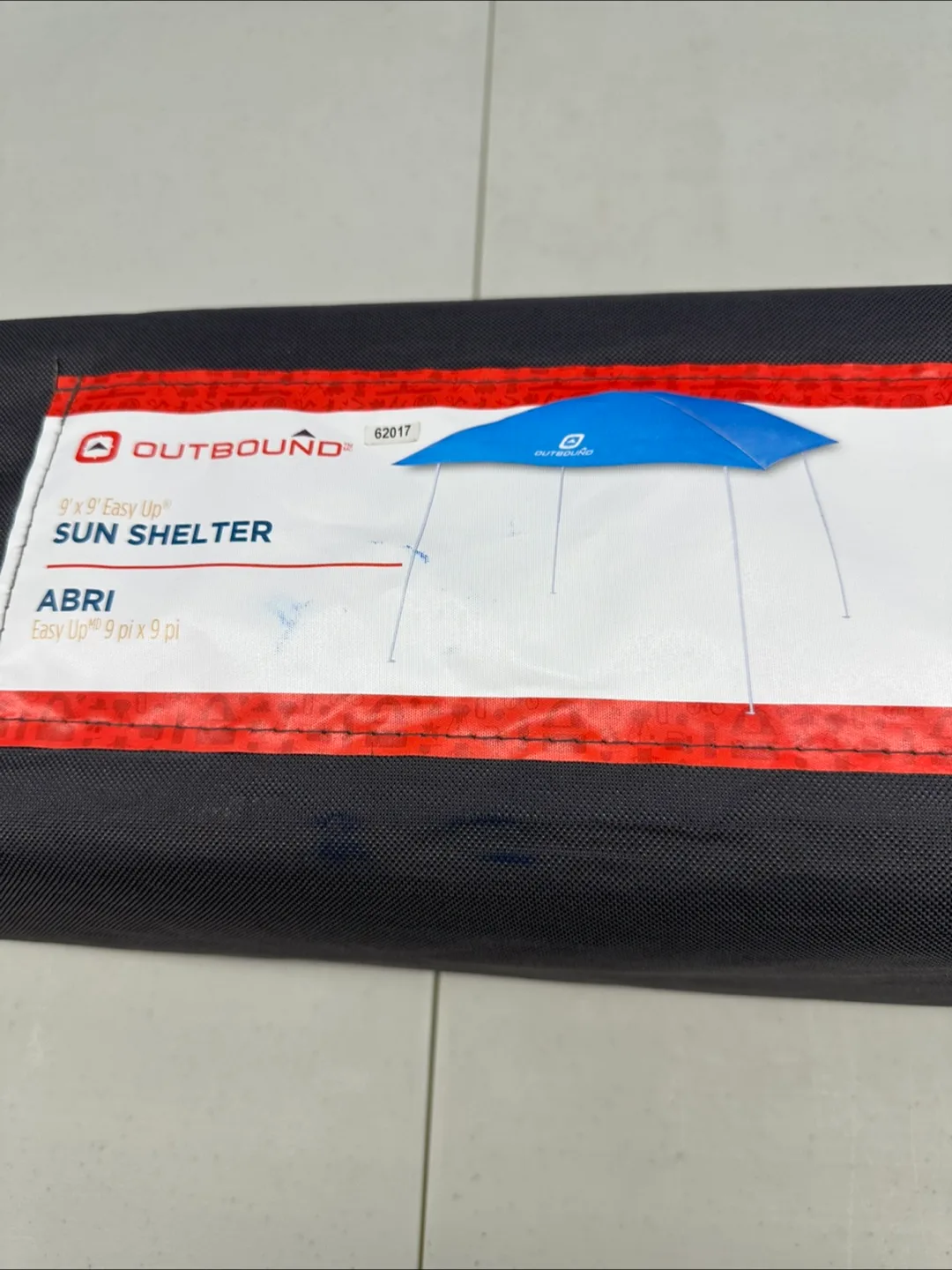 *Like new* Outbound pop-up Sun Shelter thumbnail
