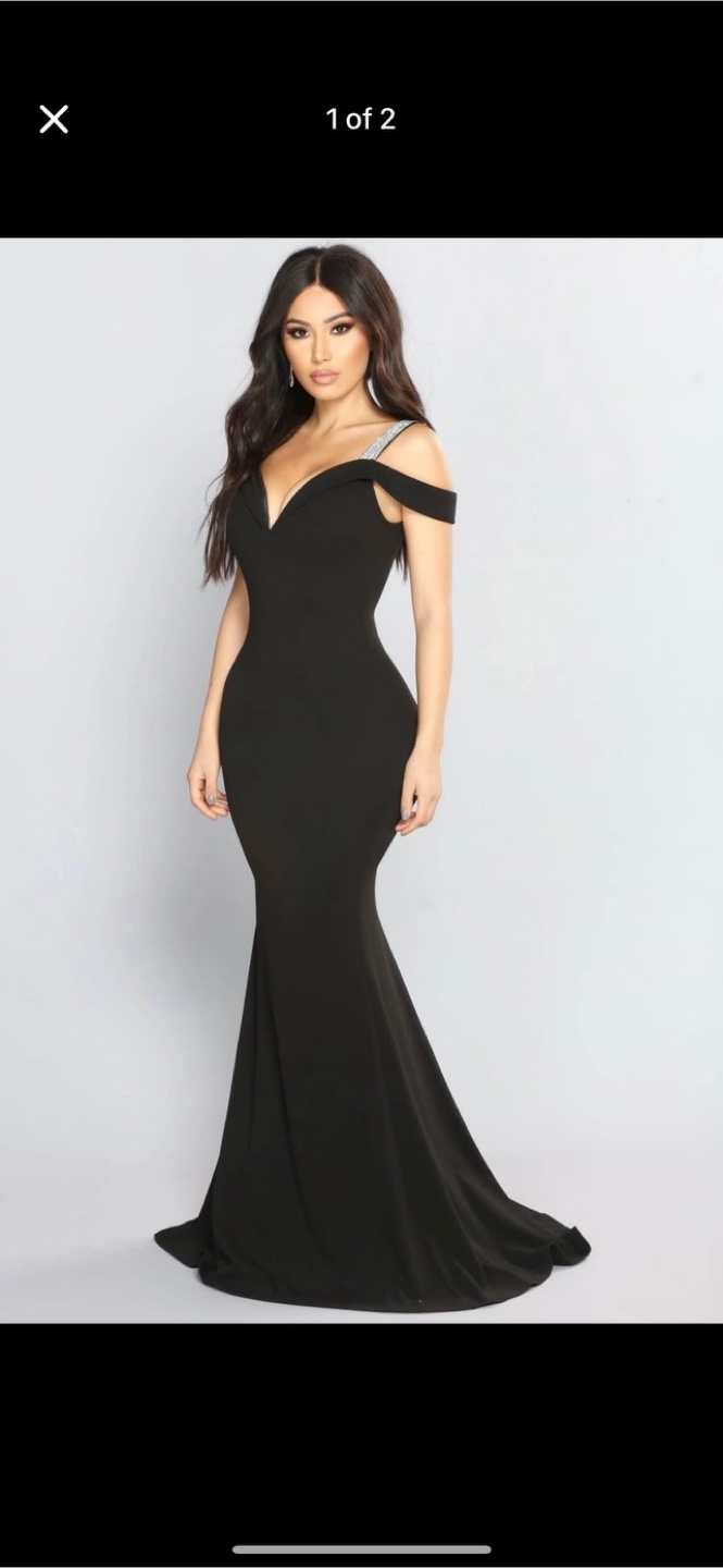 Off-the-shoulder Black Evening Gown - photo 2
