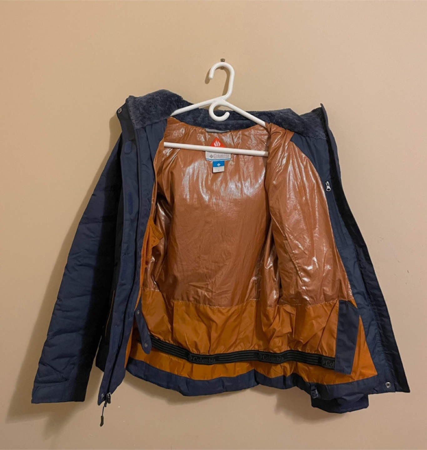 Columbia Winter Jacket - photo 2