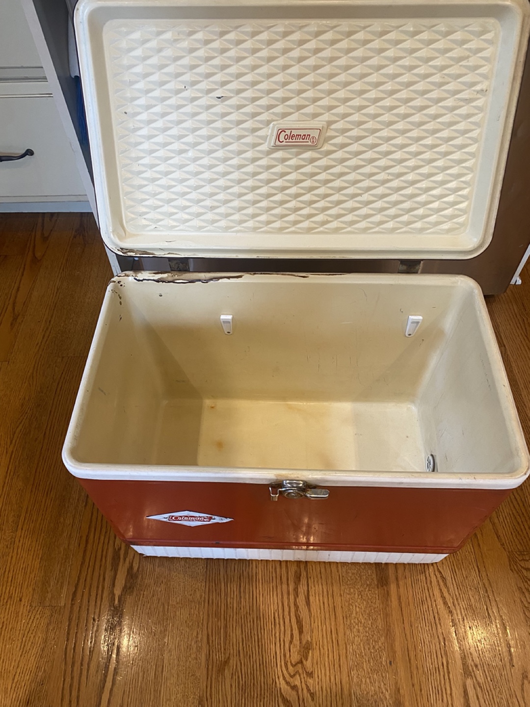 Vintage Coleman Cooler - photo 3