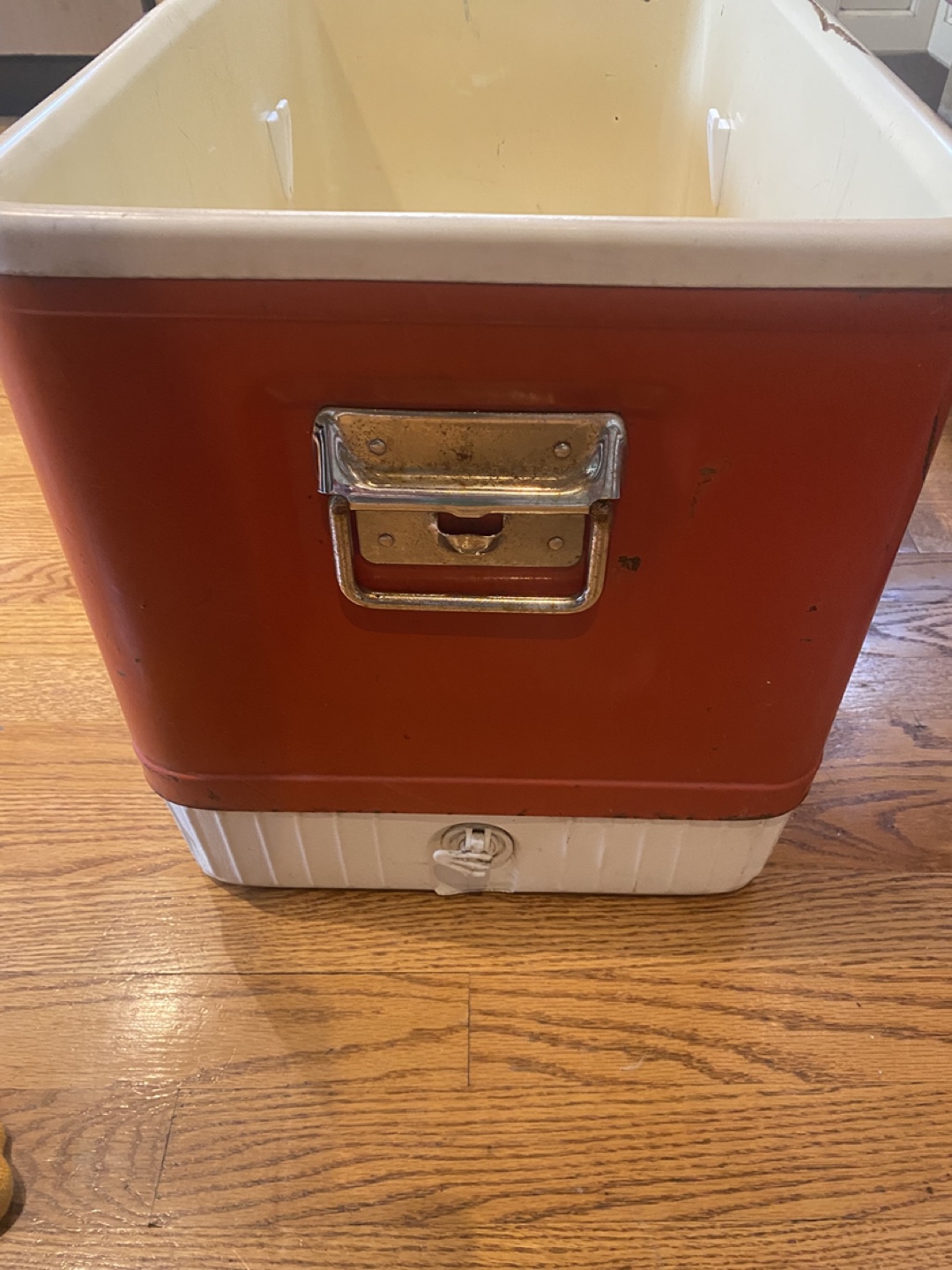 Vintage Coleman Cooler - photo 4