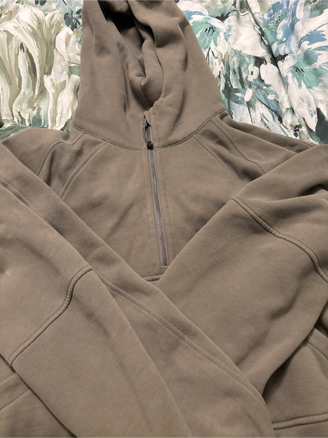 Lululemon scuba - XL/XXL