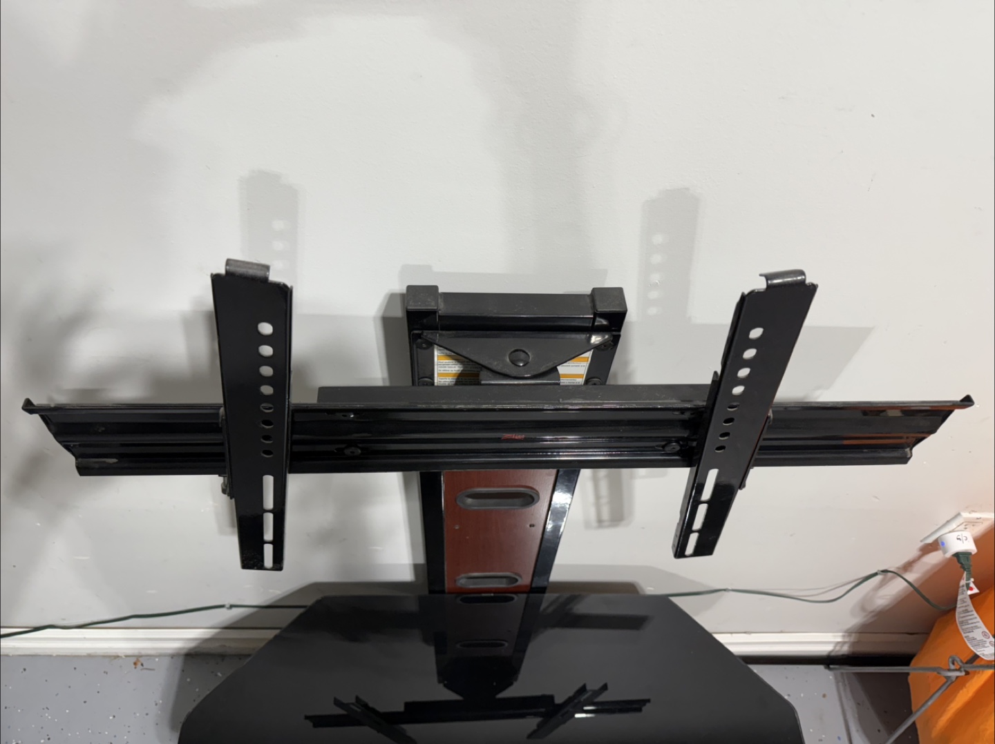 TV Stand with Mount - photo 4