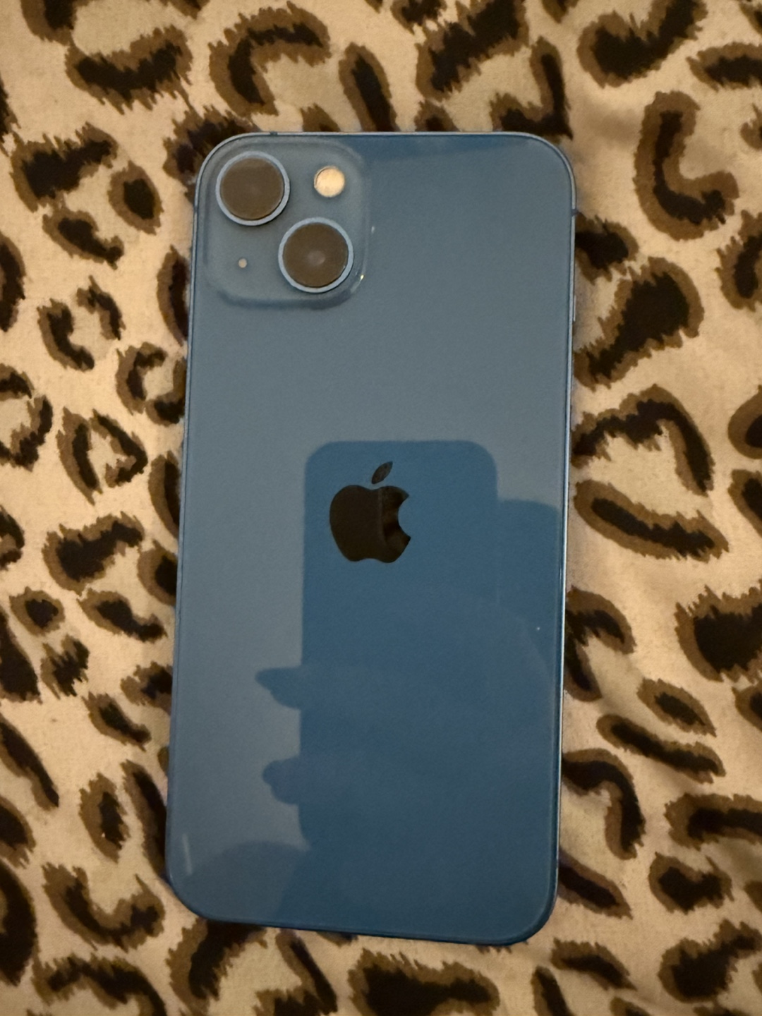 Blue iPhone 13 with Free original Apple Accessories - photo 3