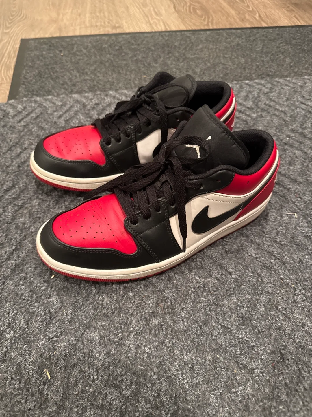 Air Jordan 1 Low Gym Red Black White