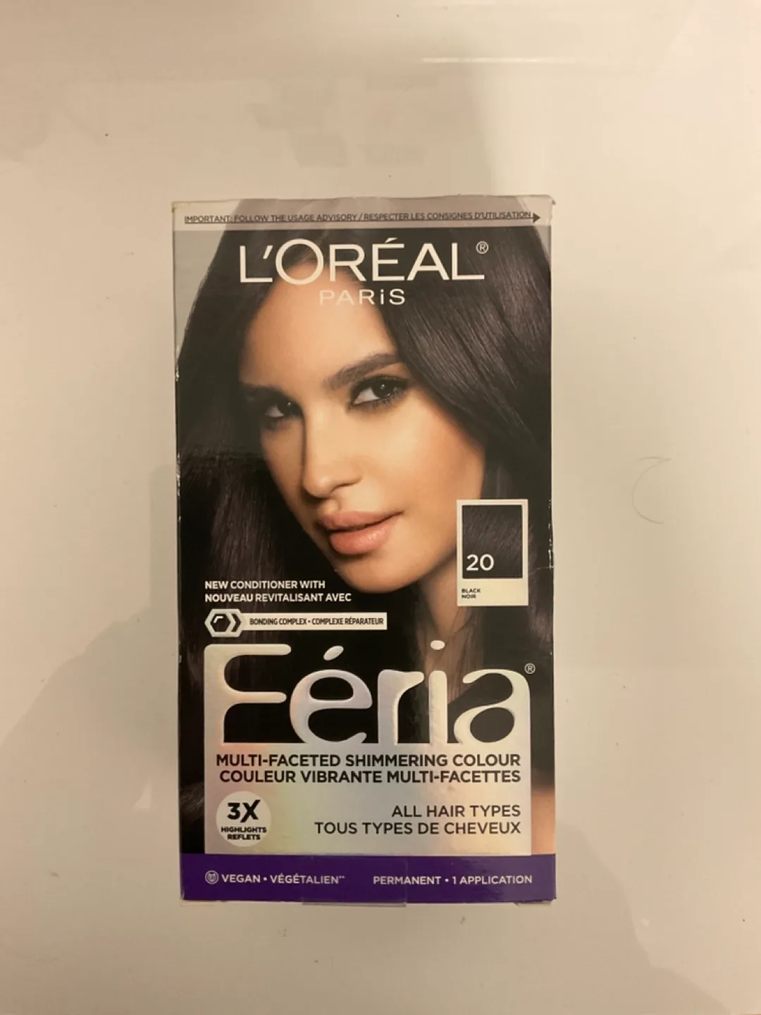 L'Oréal Paris Féria Multi-Faceted Shimmering Colour thumbnail