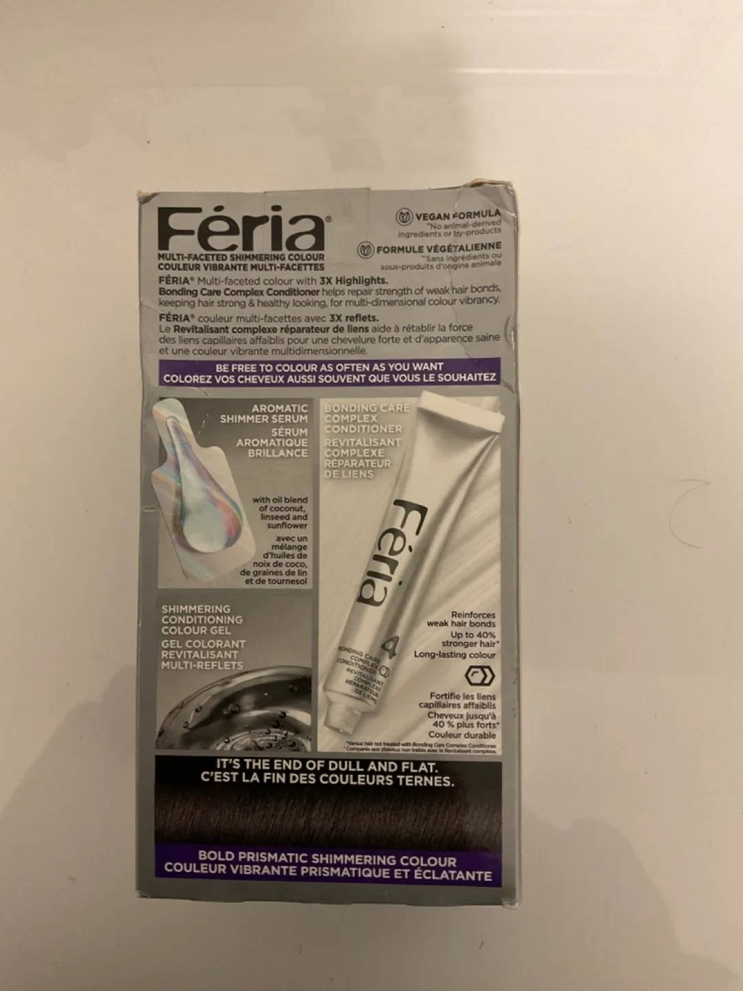 L'Oréal Paris Féria Multi-Faceted Shimmering Colour image indicator(2)