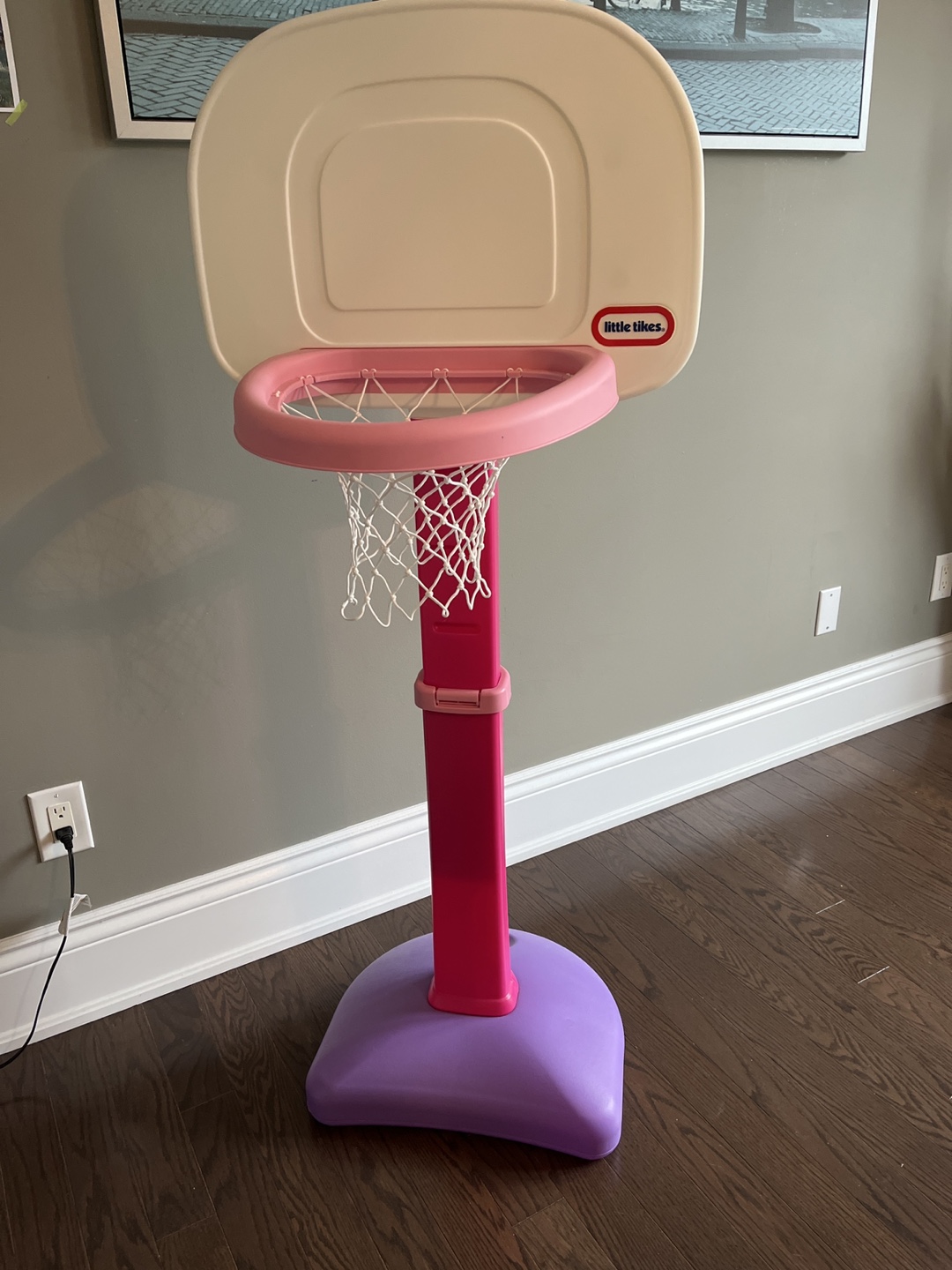Little Tikes Basketball Hoop