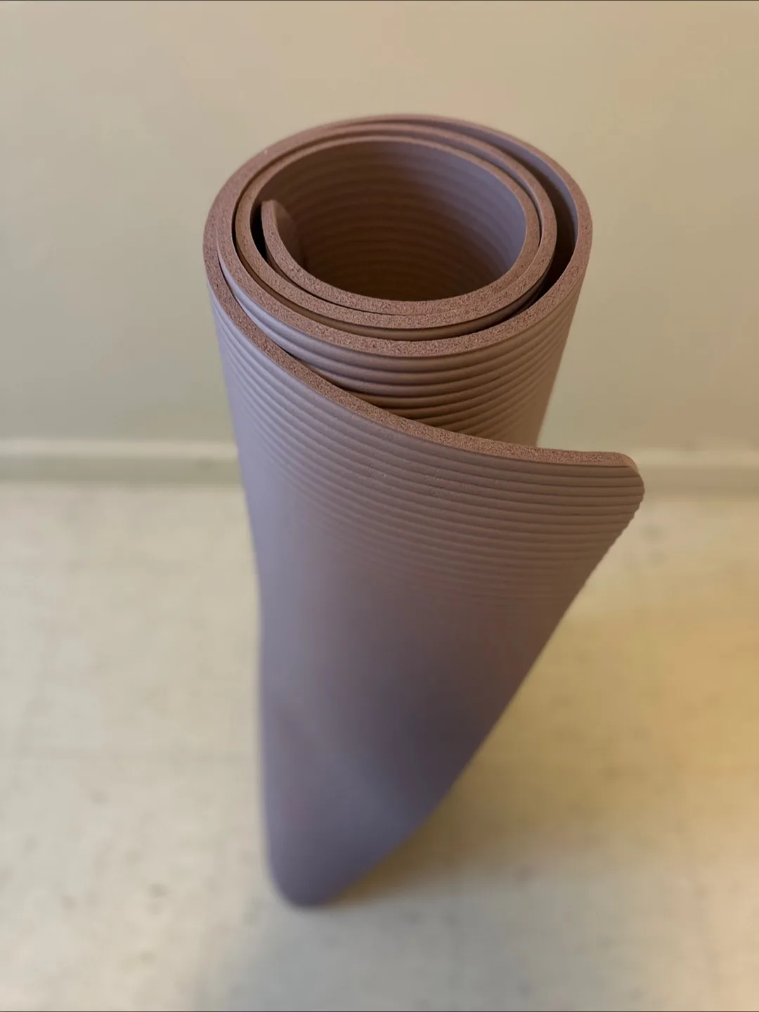 Exercise mat (greyish purple) thumbnail