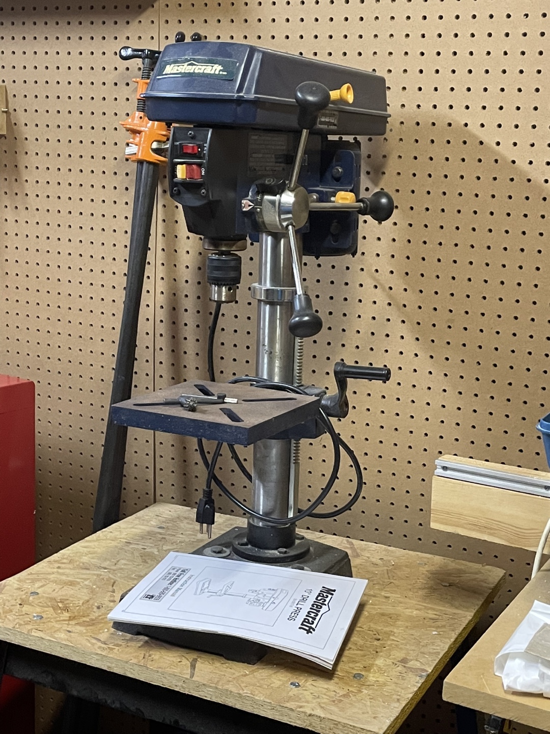Tabletop Drill Press with Table