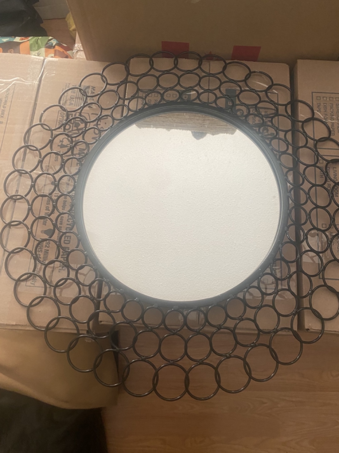 Decorative round mirror