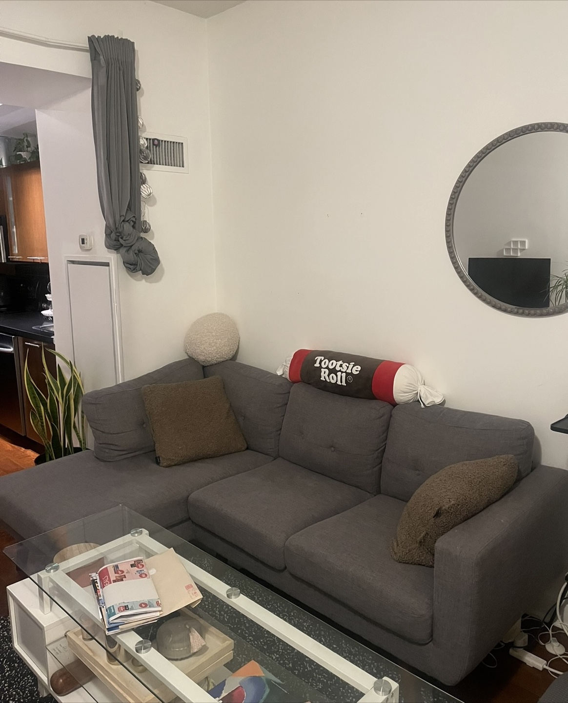 Structube Margot Left-Hand Sectional Sofa. - photo 3