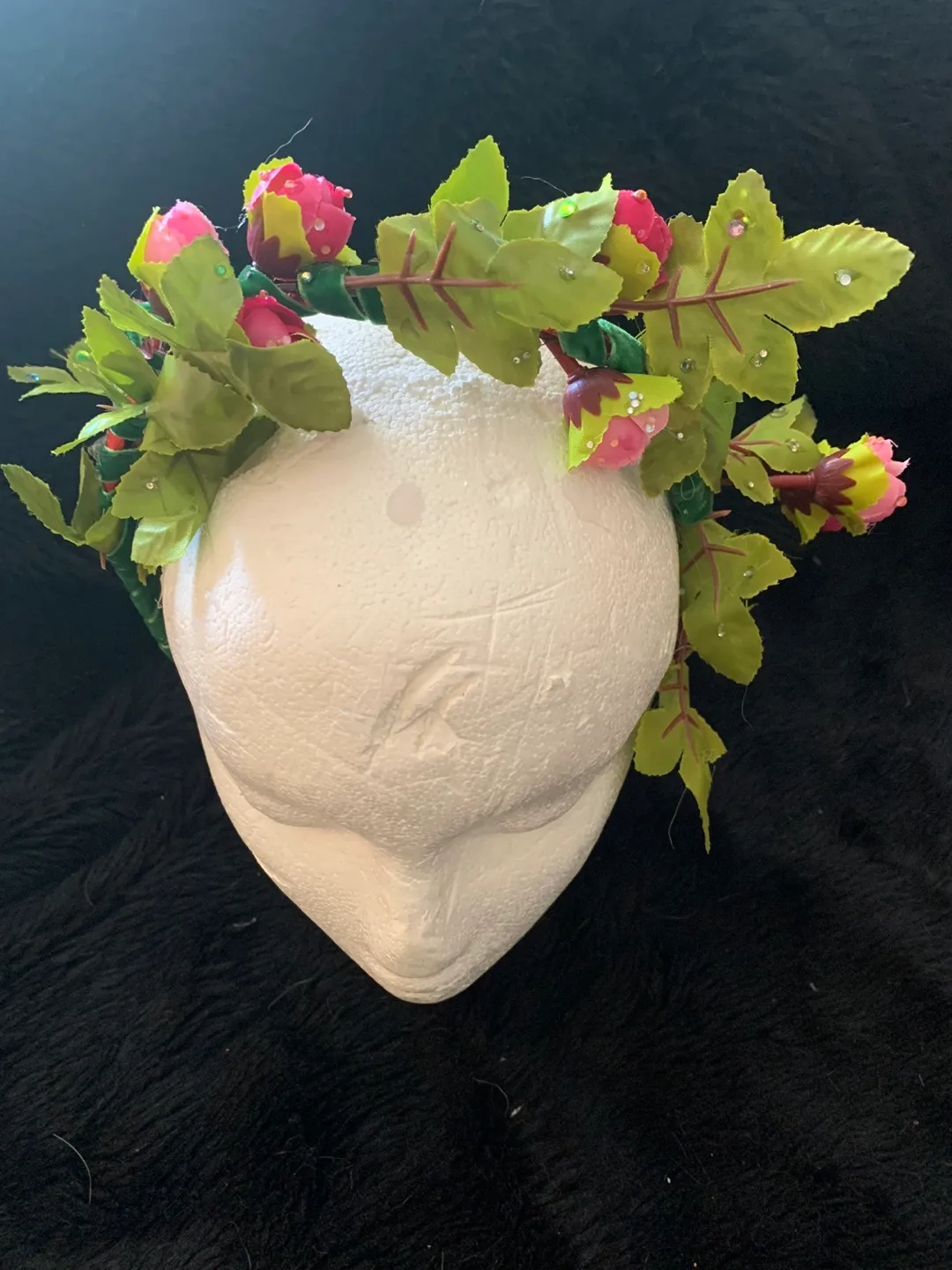 Handmade Headbands Assortment image indicator(8)