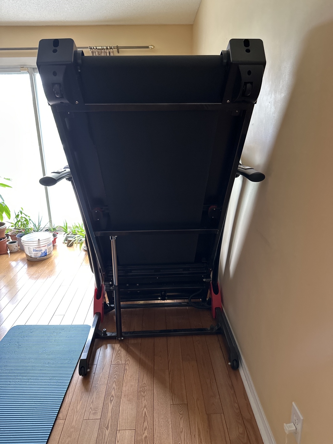 Treadmill for home use - photo 5
