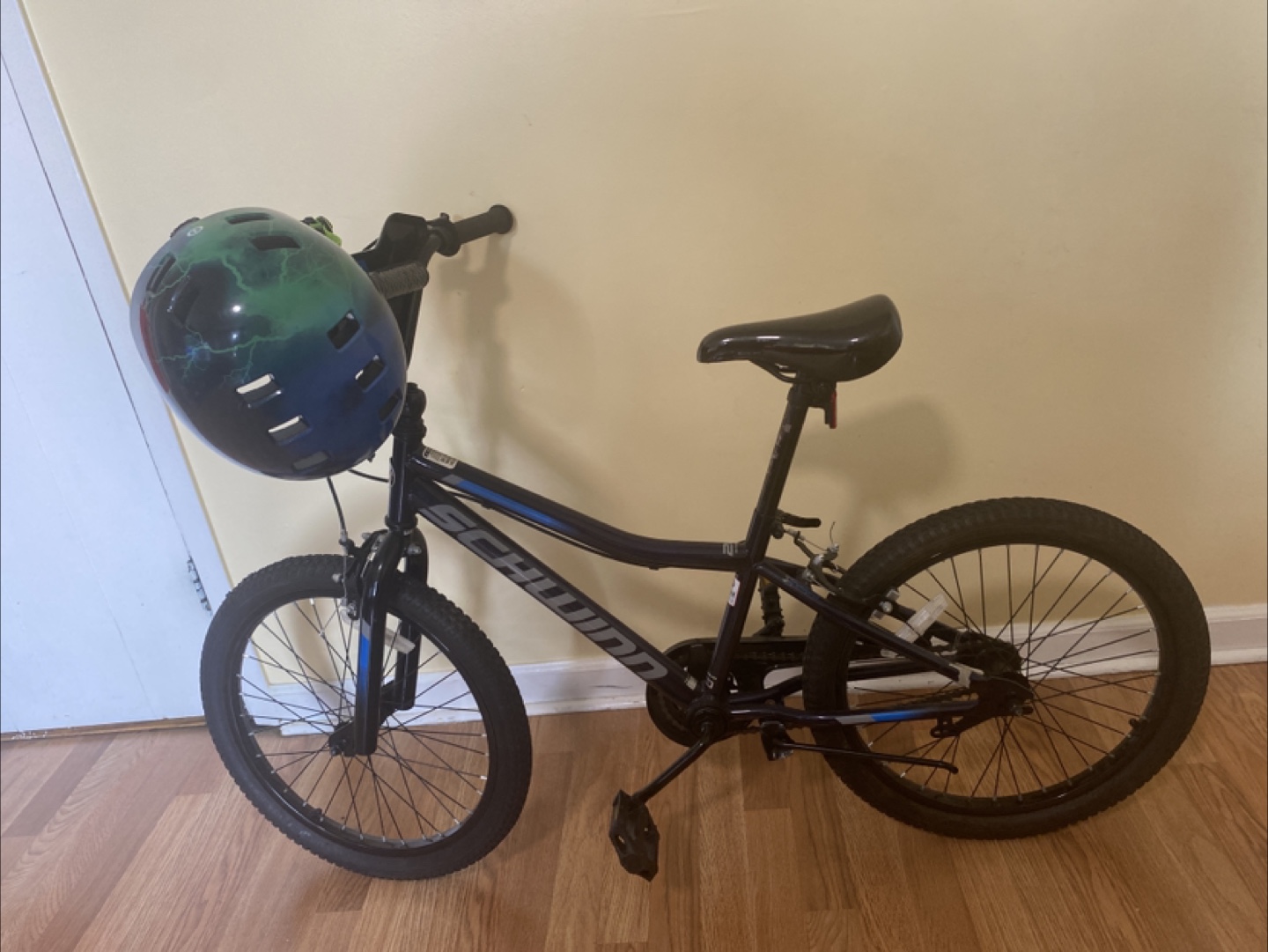 Schwinn Kids' Bike with Helmet