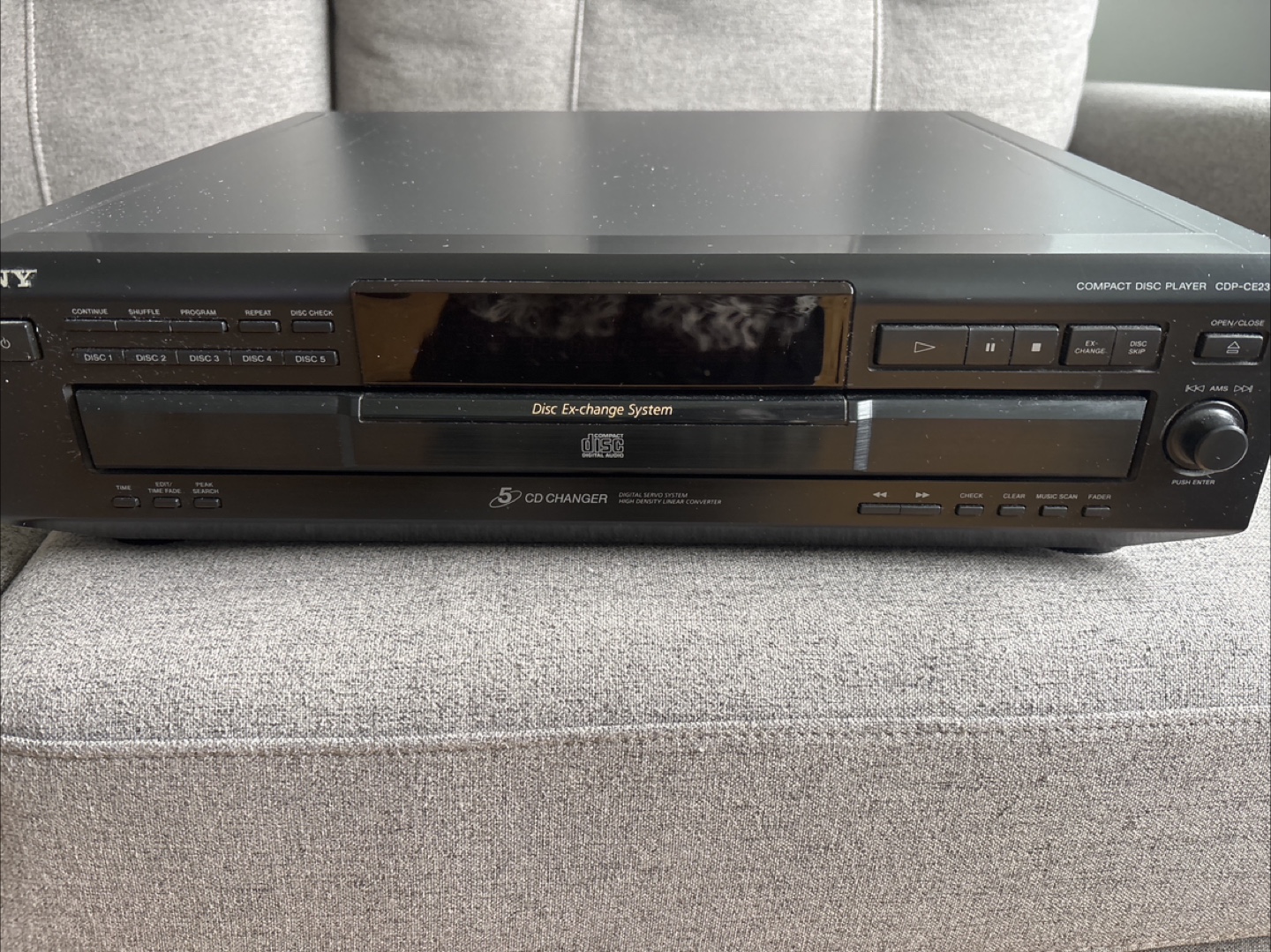 Sony CDP-CE235 5 CD Changer