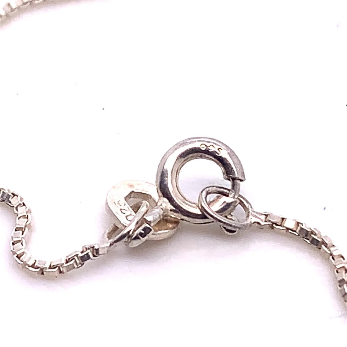 Sterling Silver Box Chain Necklace 16” 1.85g image indicator(5)