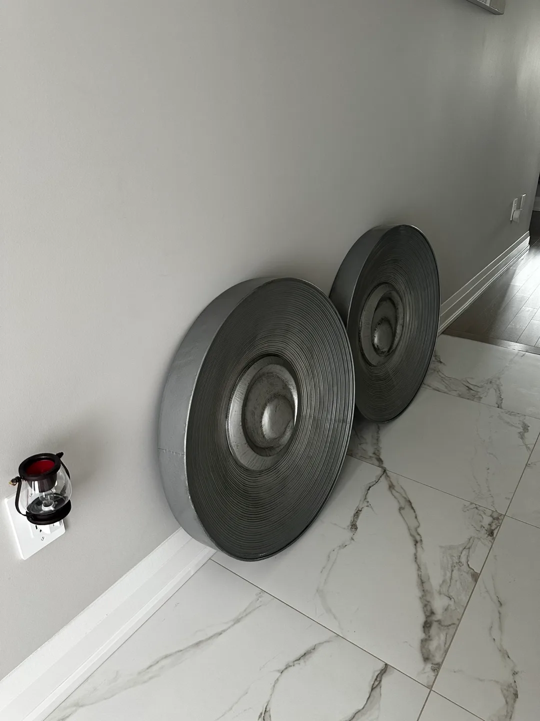 Set of Metal Wall Decor image indicator(2)