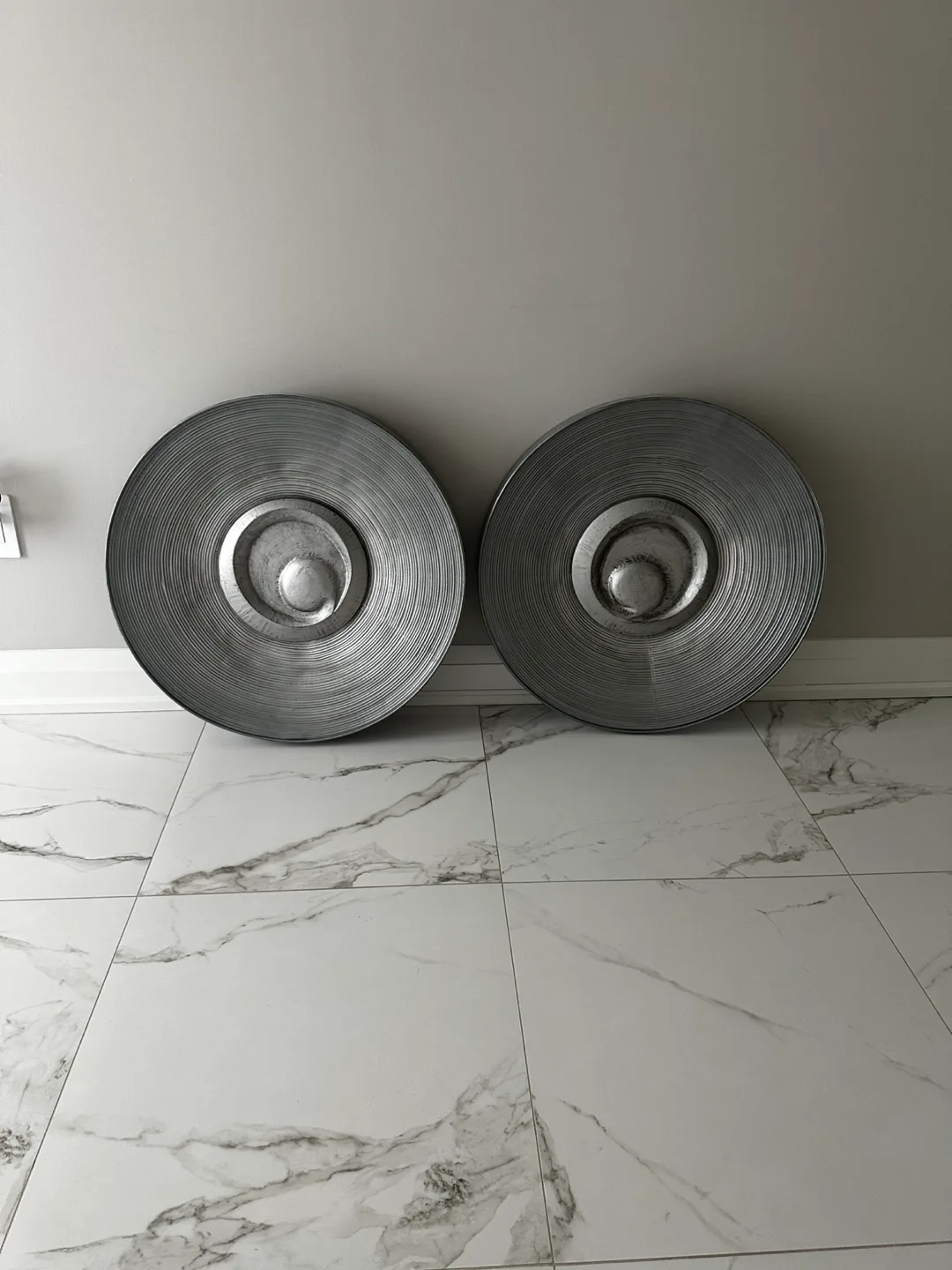 Set of Metal Wall Decor thumbnail