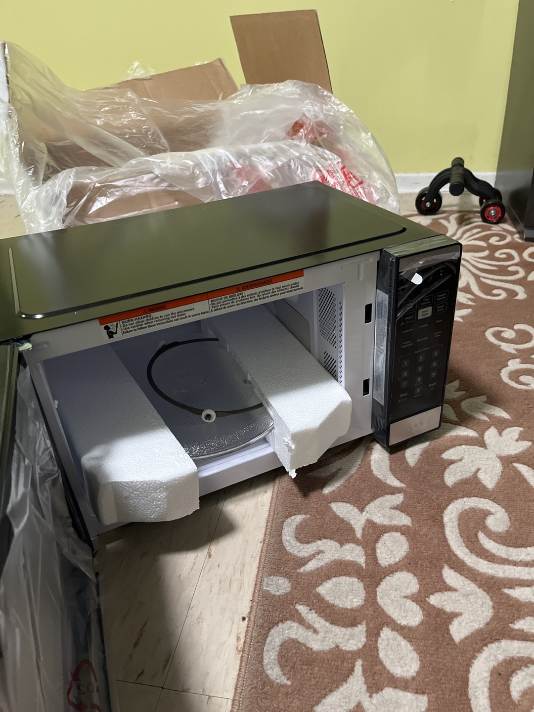 Danby Microwave - photo 2