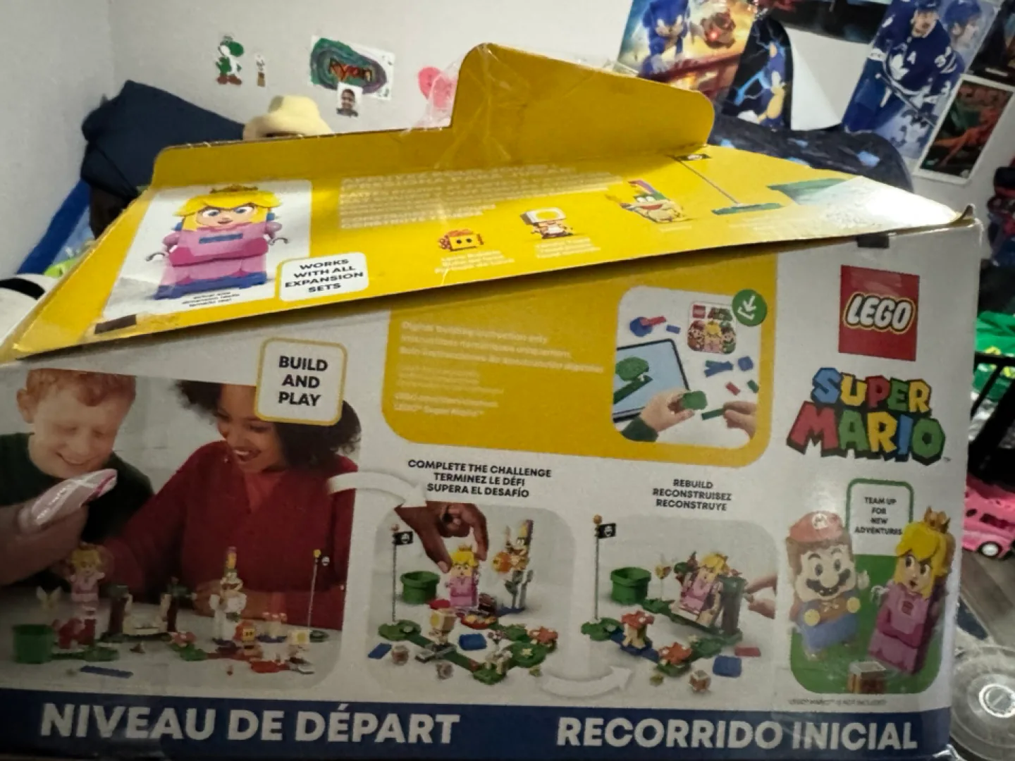 Lego Super Mario Adventures with Peach Starter Course image indicator(2)