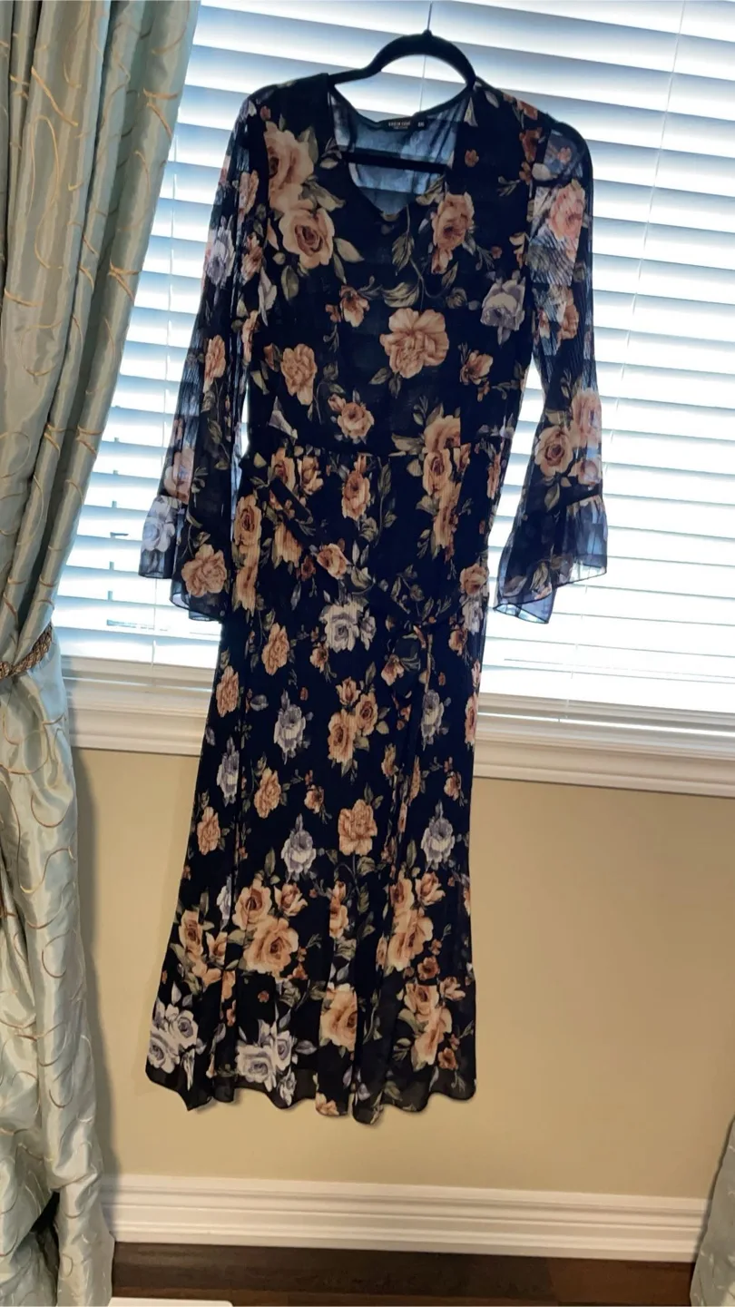 Floral Midi Dress thumbnail