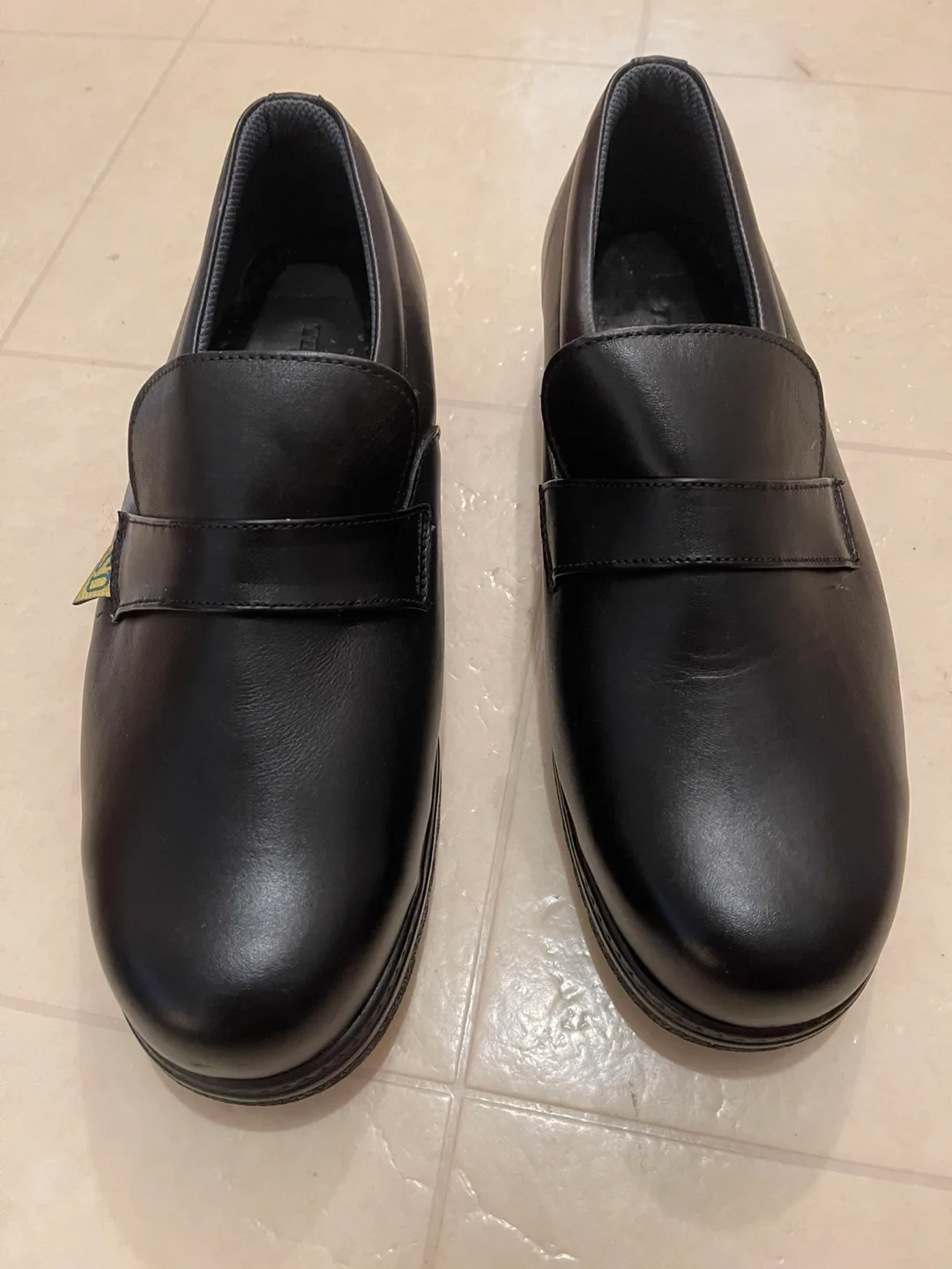 Women’s Safety Shoes -Size 10 thumbnail