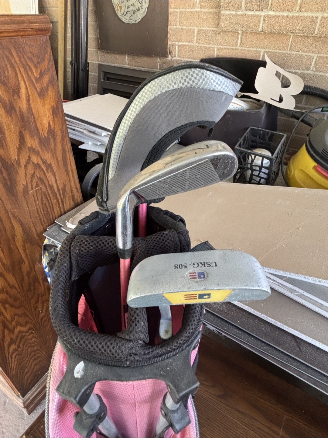 Kids Pink golf club set with bag - photo 2
