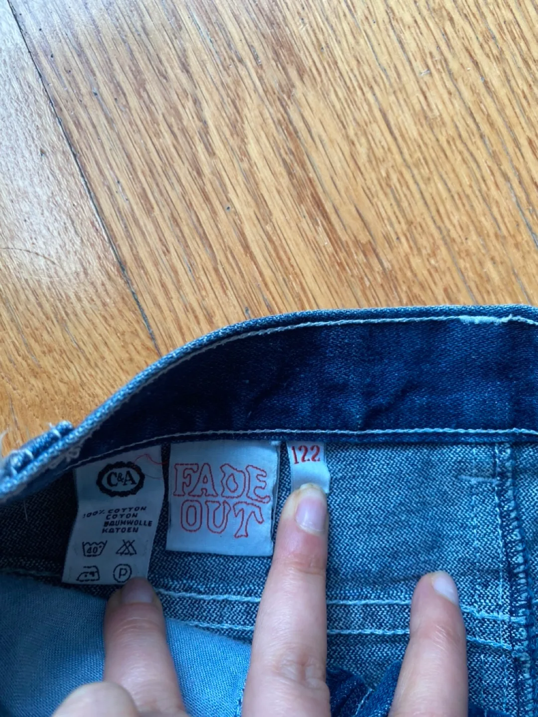 Fade Out Denim Skirt image indicator(2)