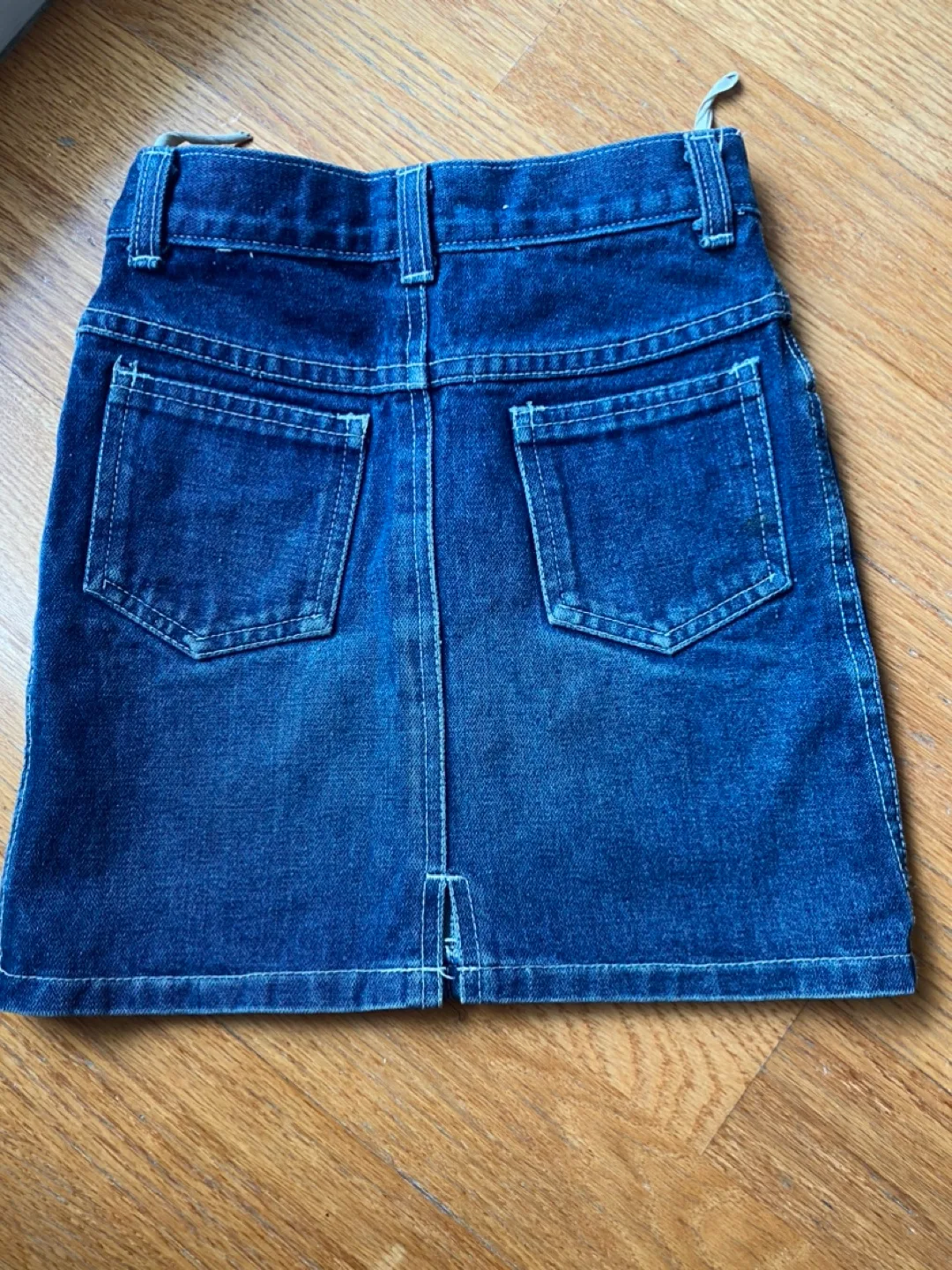 Fade Out Denim Skirt image indicator(3)
